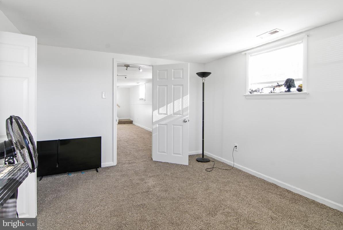 THOMSON ESTATES - Residential