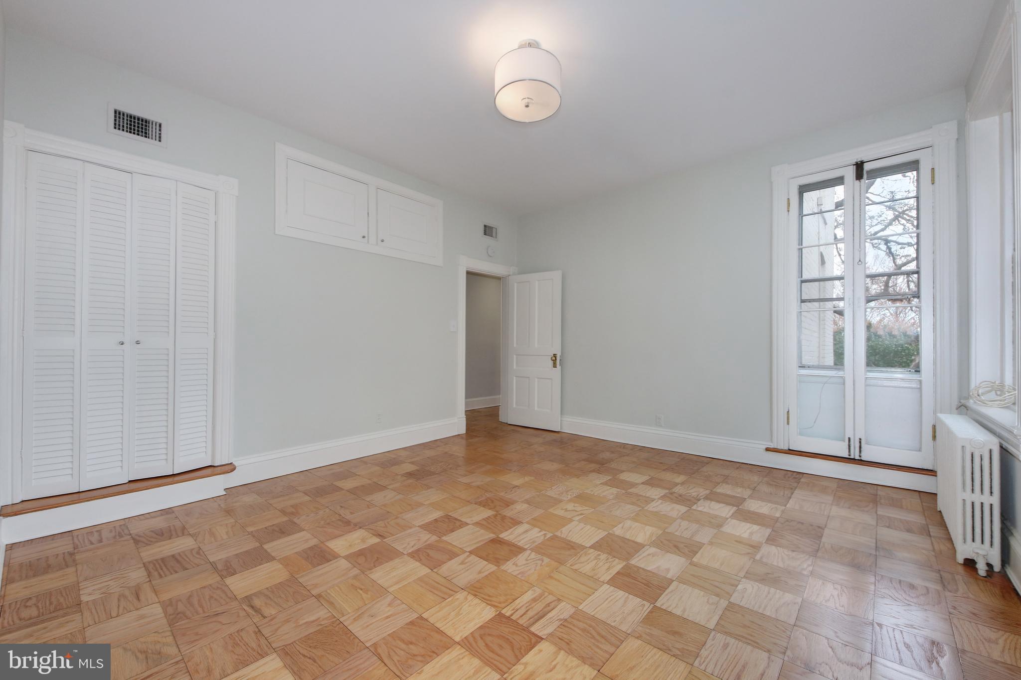 DUPONT NORTH - Residential Lease