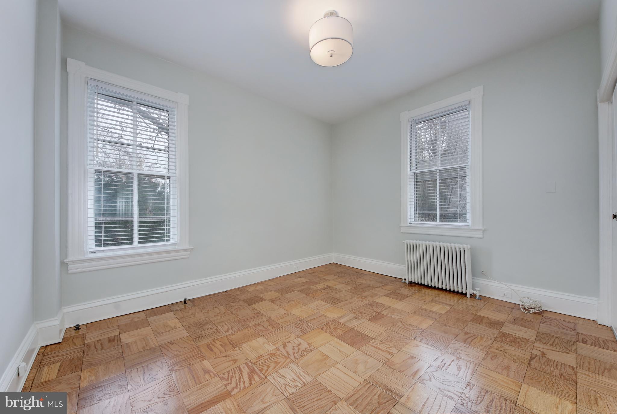 DUPONT NORTH - Residential Lease