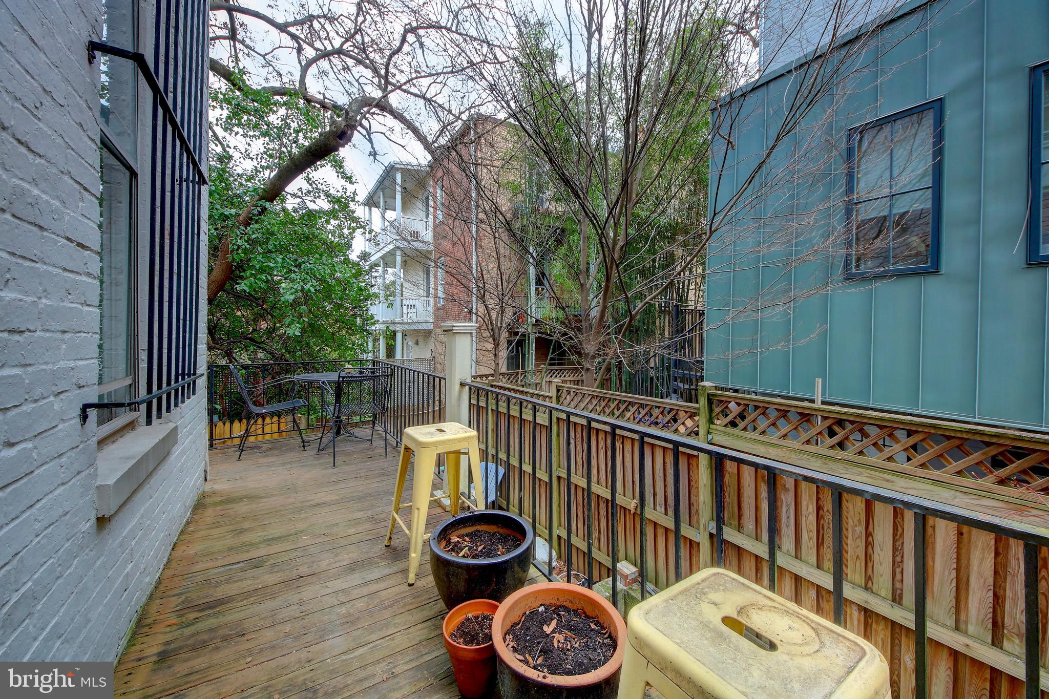 DUPONT NORTH - Residential Lease
