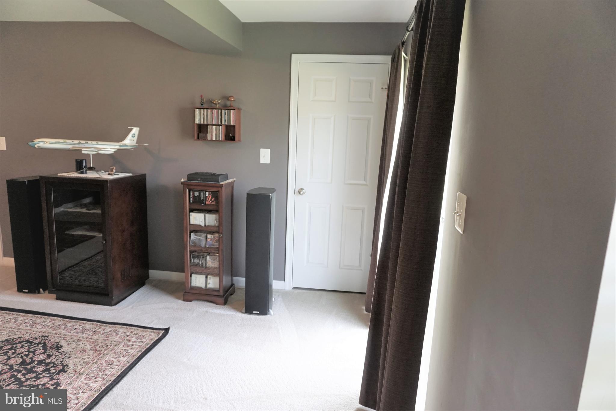 HOMEPLACE ON PELHAMS REACH - Residential