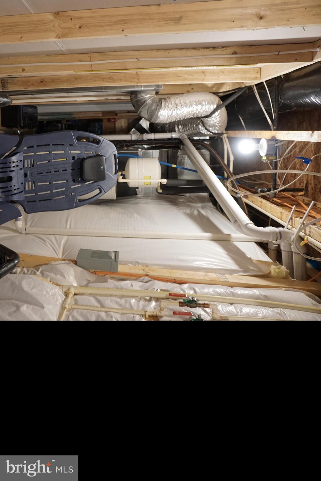 HOMEPLACE ON PELHAMS REACH - Residential