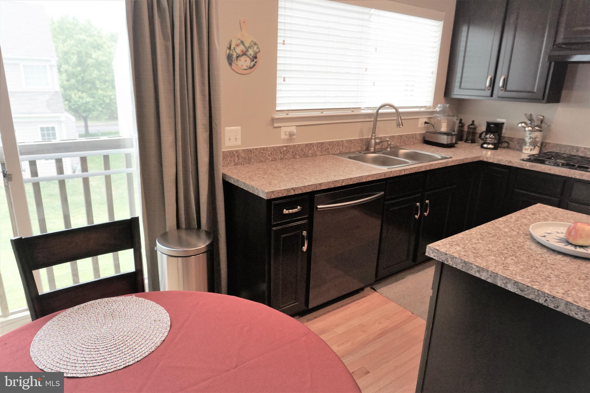 HOMEPLACE ON PELHAMS REACH - Residential