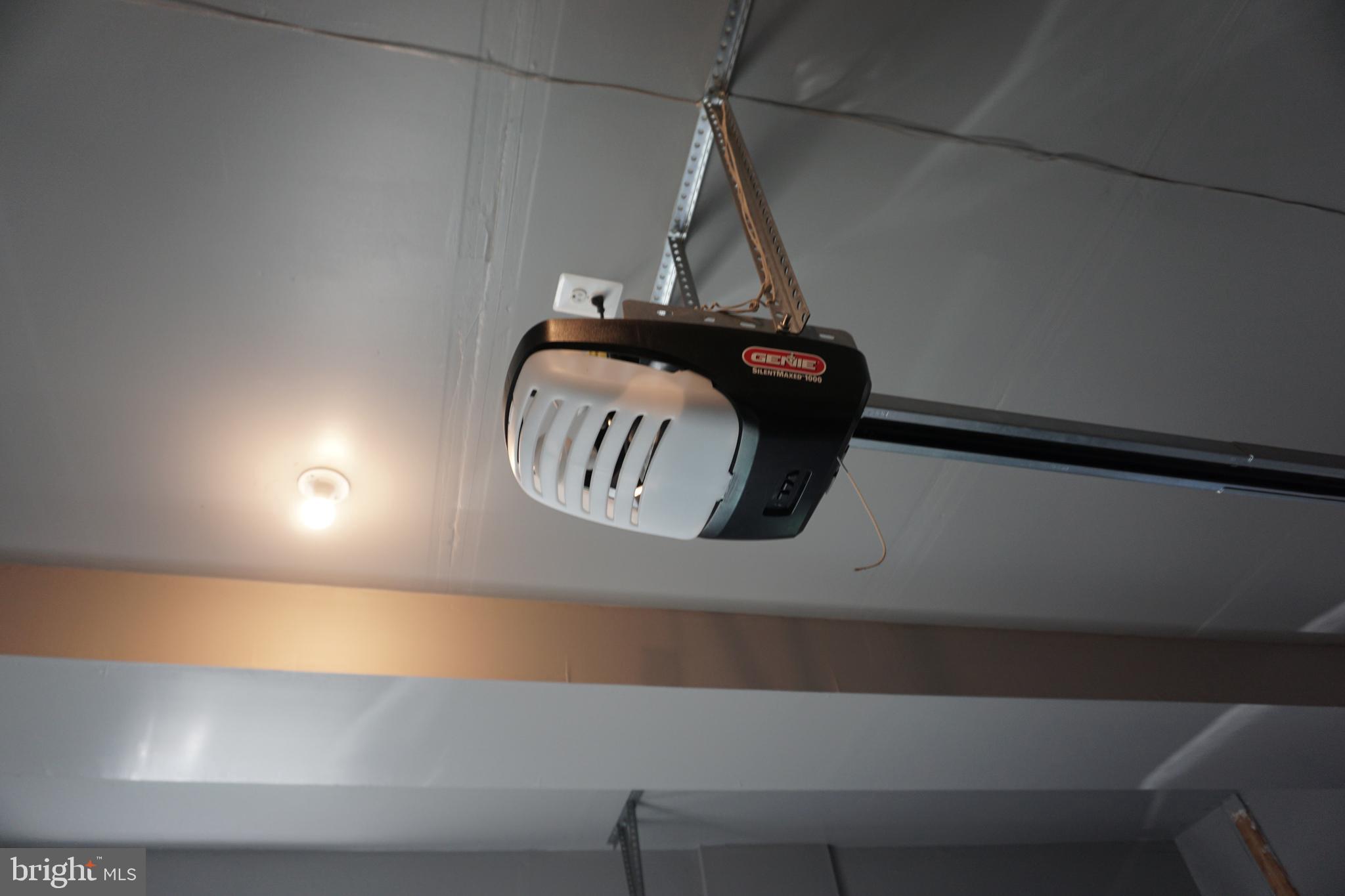 HOMEPLACE ON PELHAMS REACH - Residential