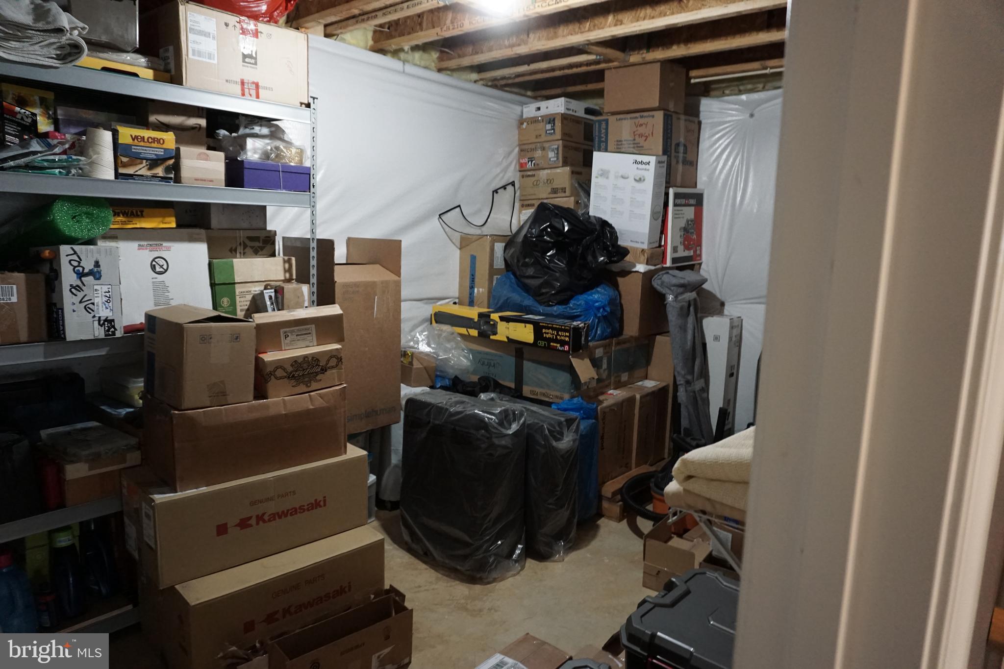 HOMEPLACE ON PELHAMS REACH - Residential