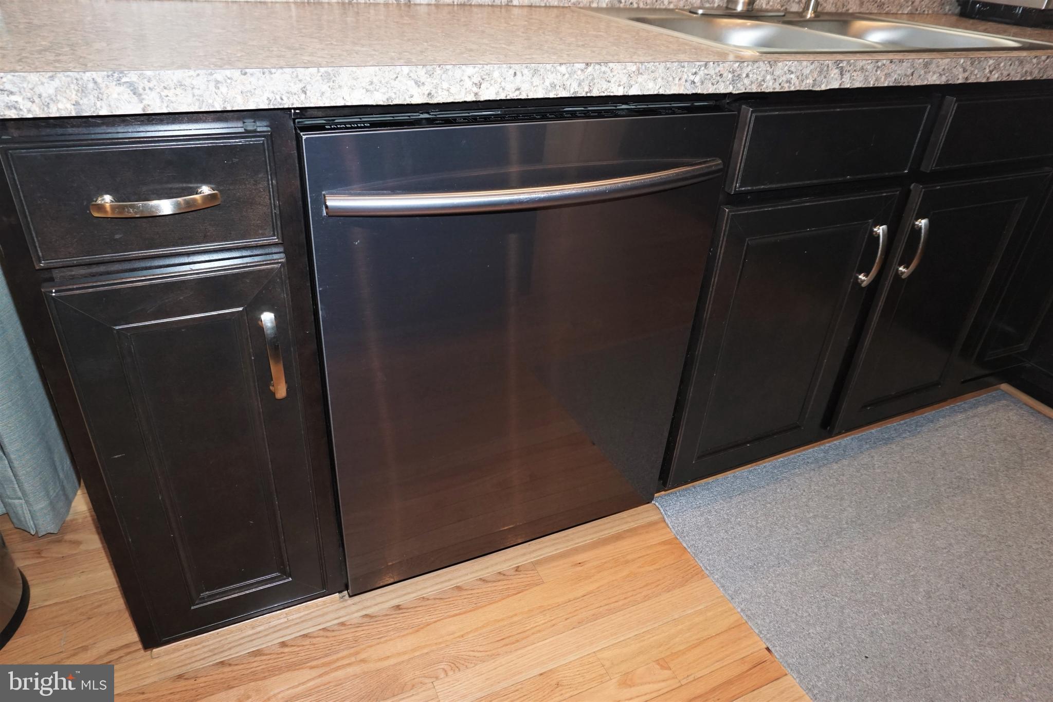 HOMEPLACE ON PELHAMS REACH - Residential