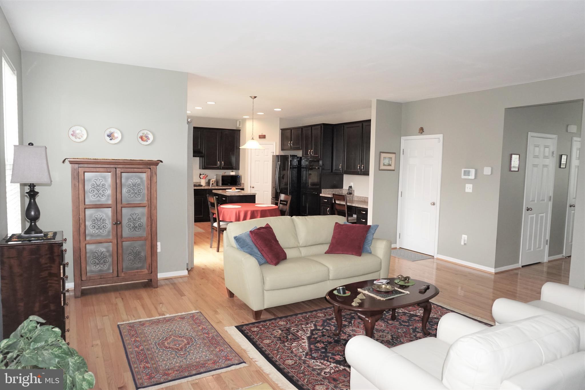 HOMEPLACE ON PELHAMS REACH - Residential