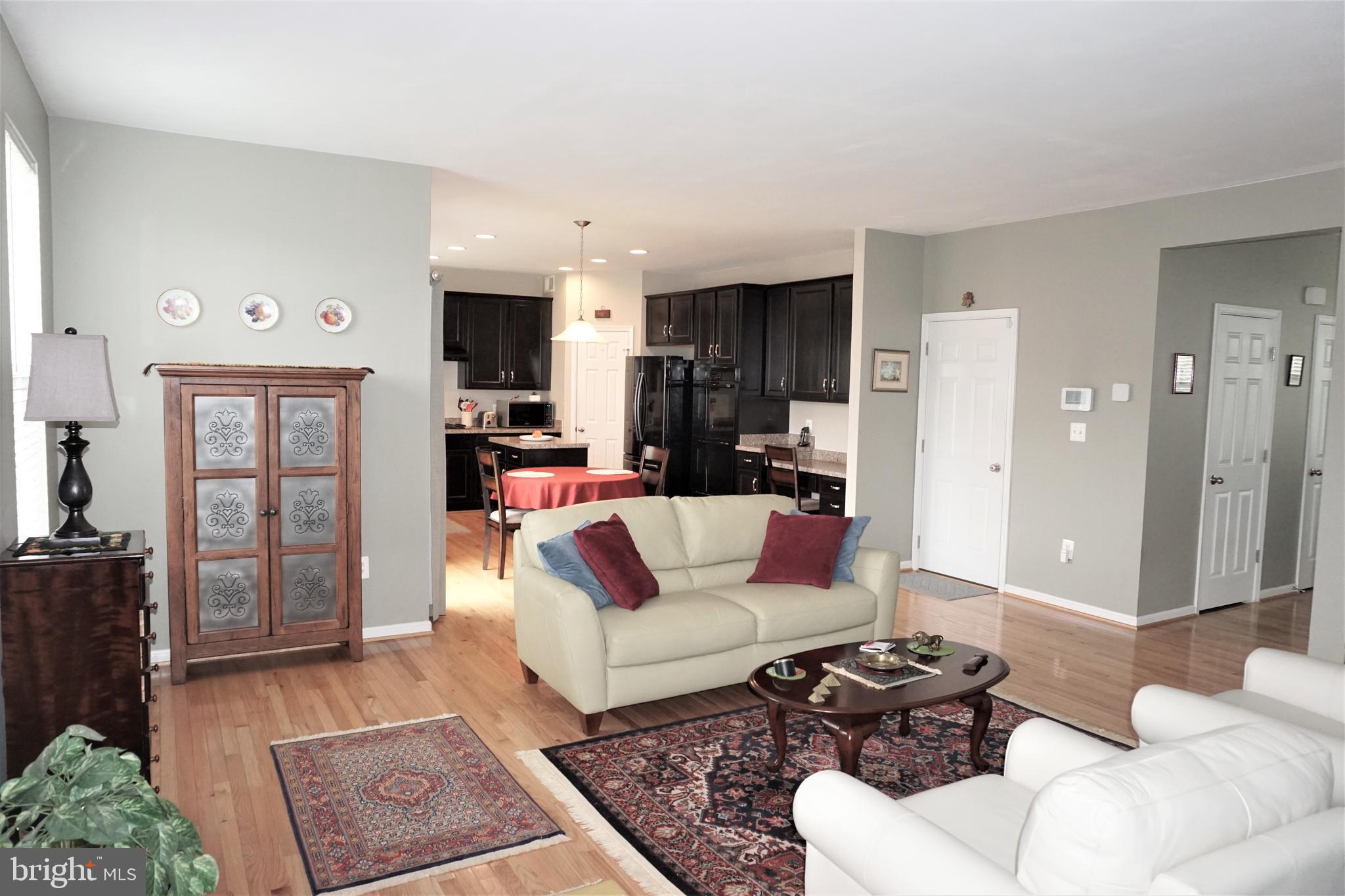 HOMEPLACE ON PELHAMS REACH - Residential