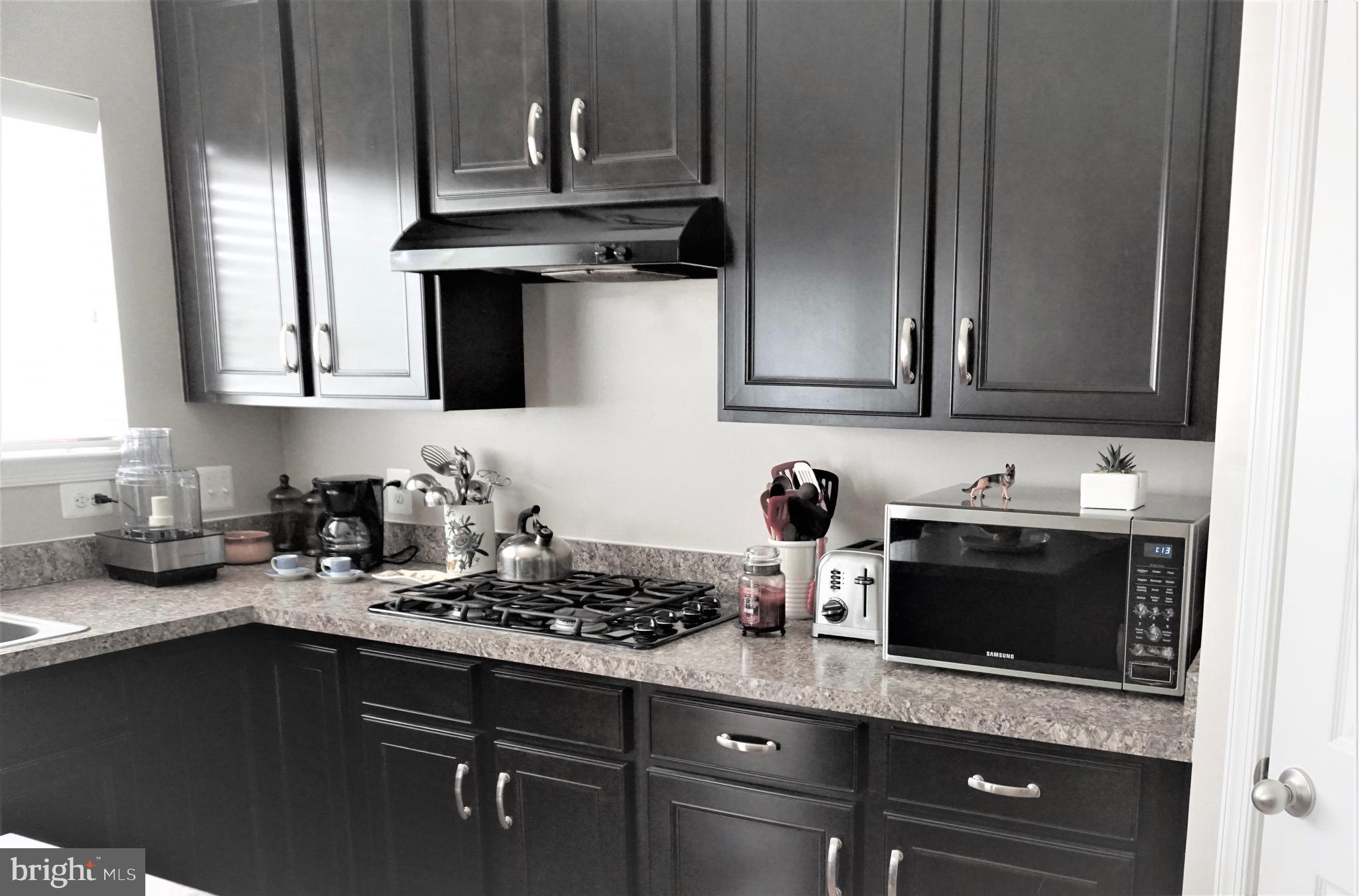 HOMEPLACE ON PELHAMS REACH - Residential