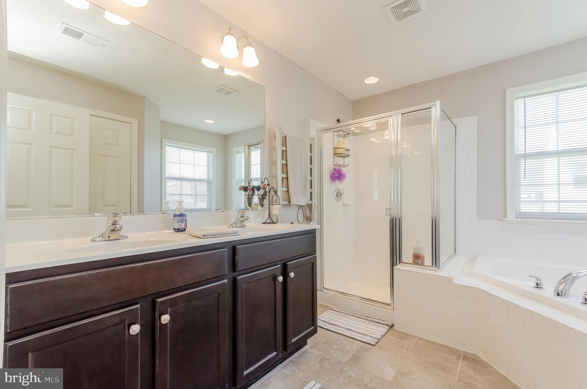 STONEBROOK VILLAGE - Residential