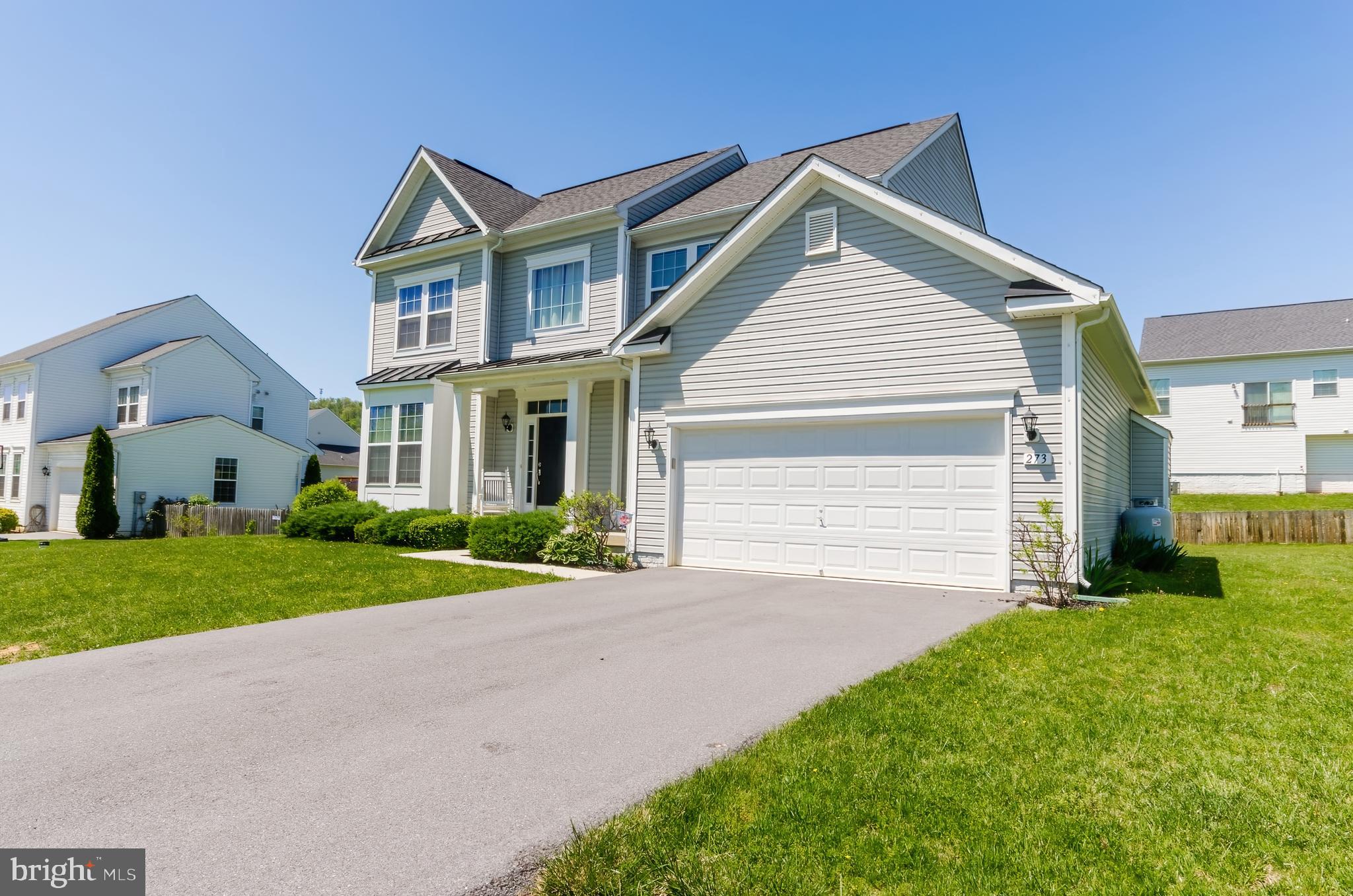 STONEBROOK VILLAGE - Residential