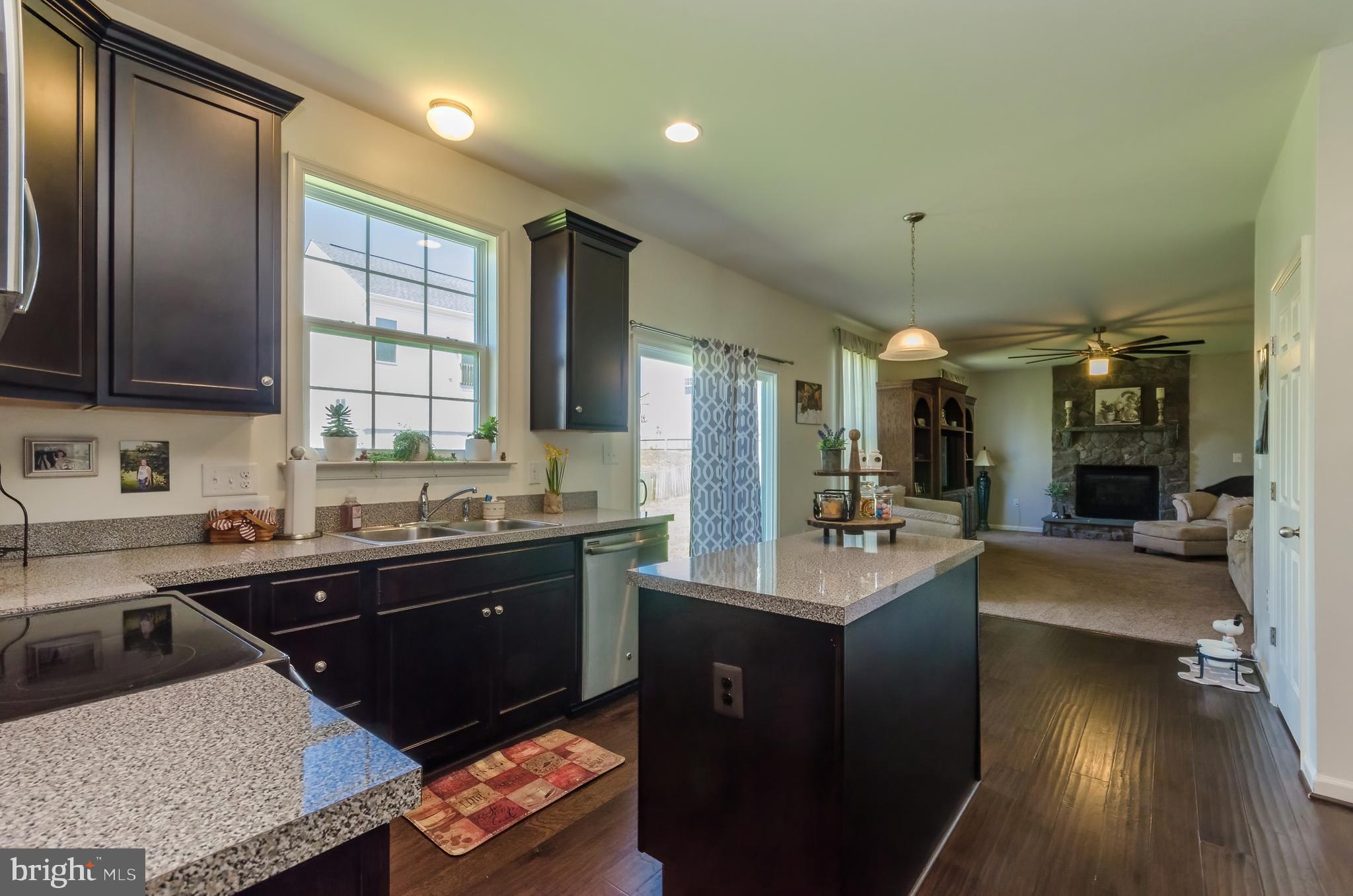 STONEBROOK VILLAGE - Residential