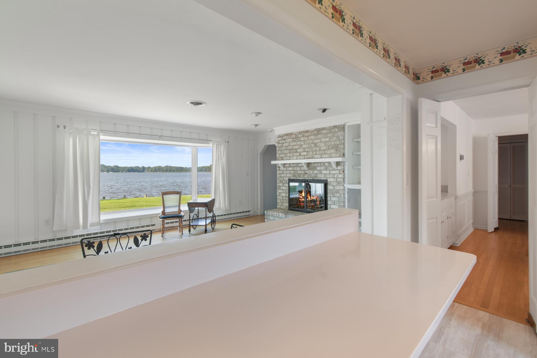 HOLIDAY HARBOR - Residential