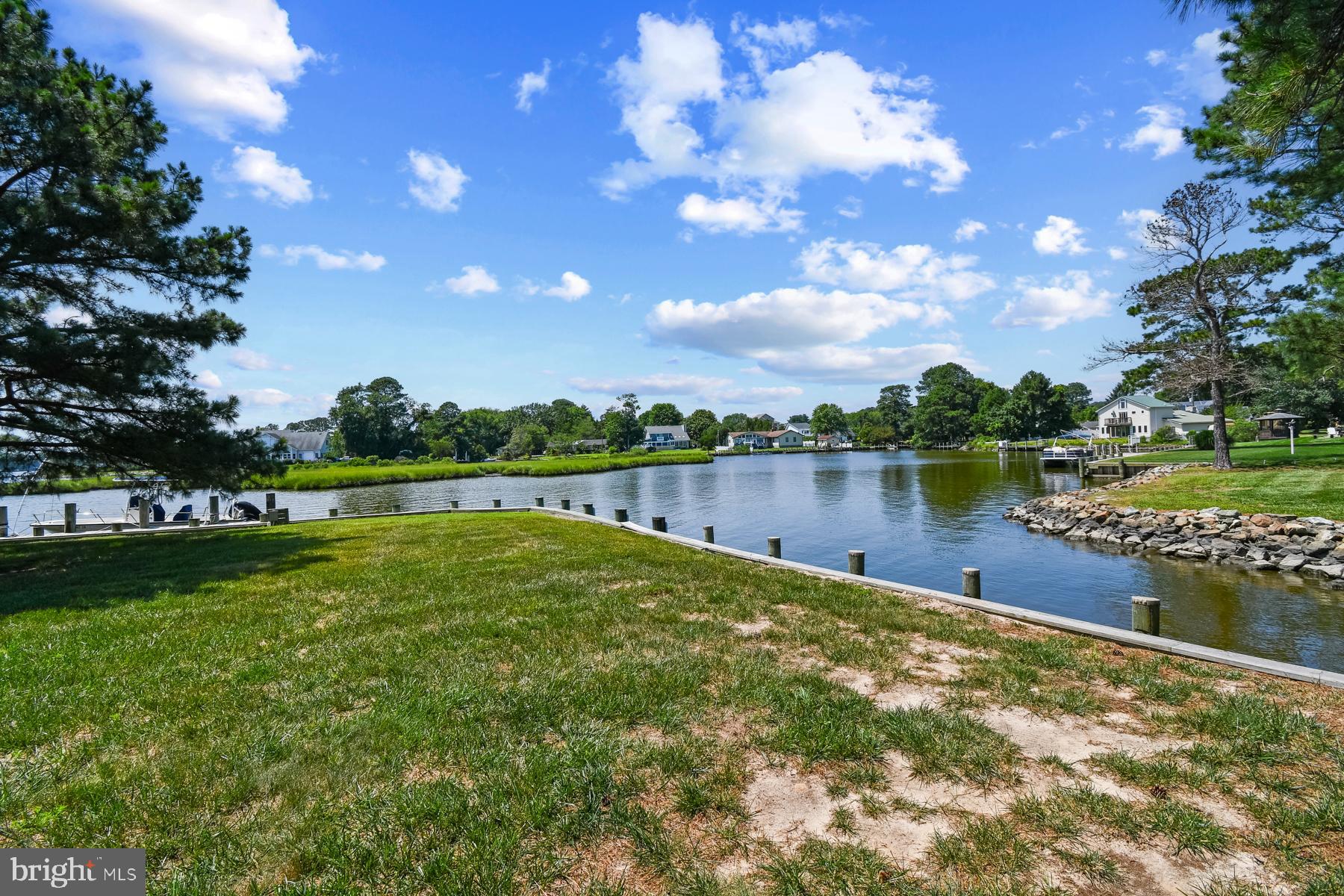 HOLIDAY HARBOR - Residential