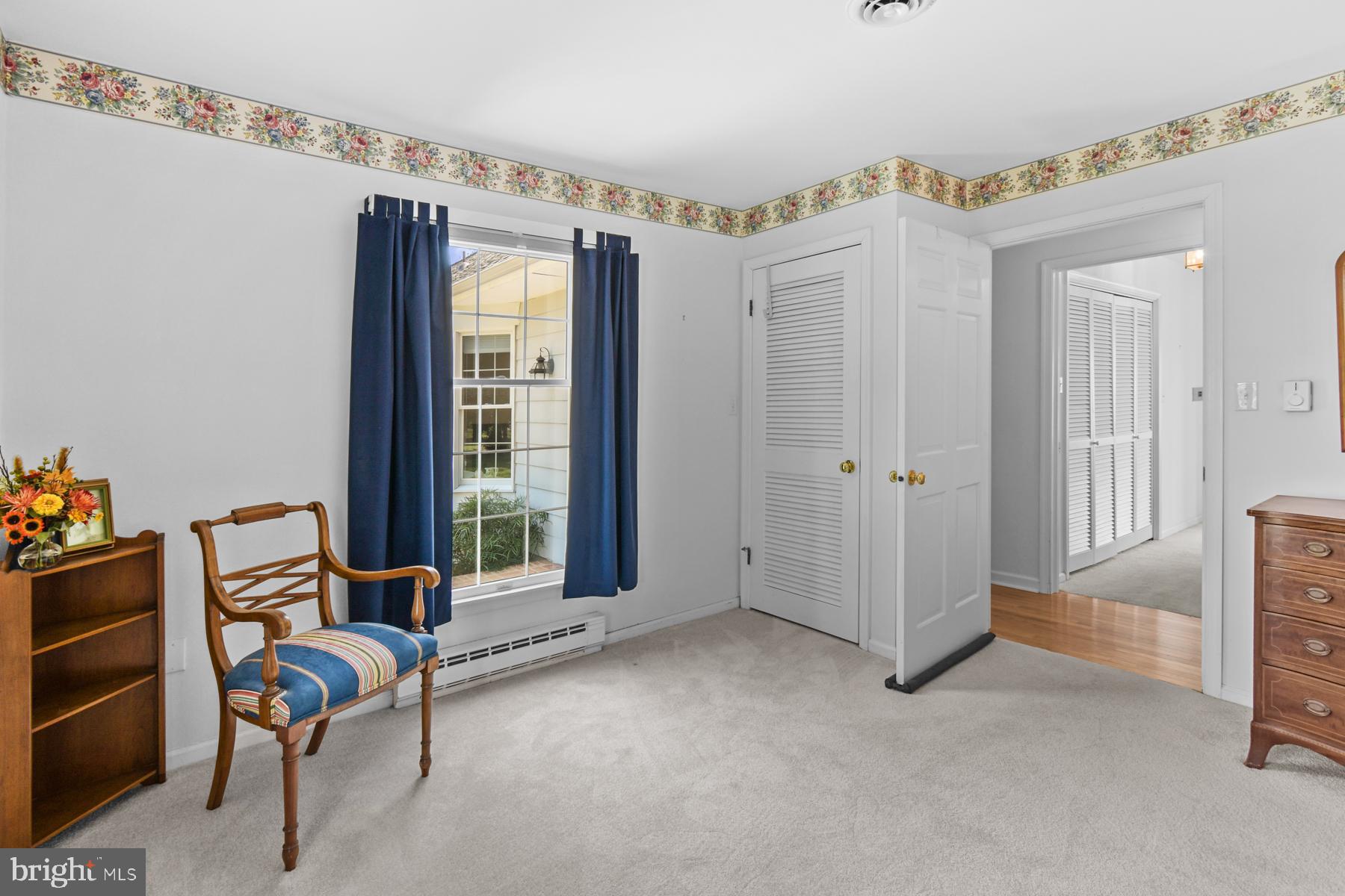 HOLIDAY HARBOR - Residential