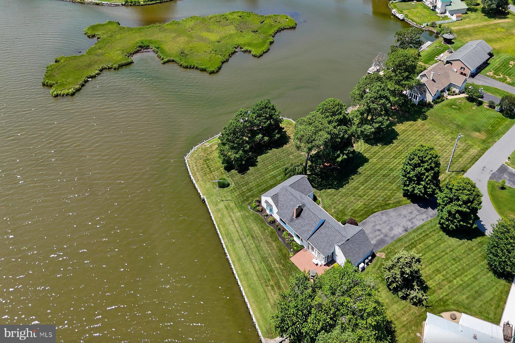 HOLIDAY HARBOR - Residential