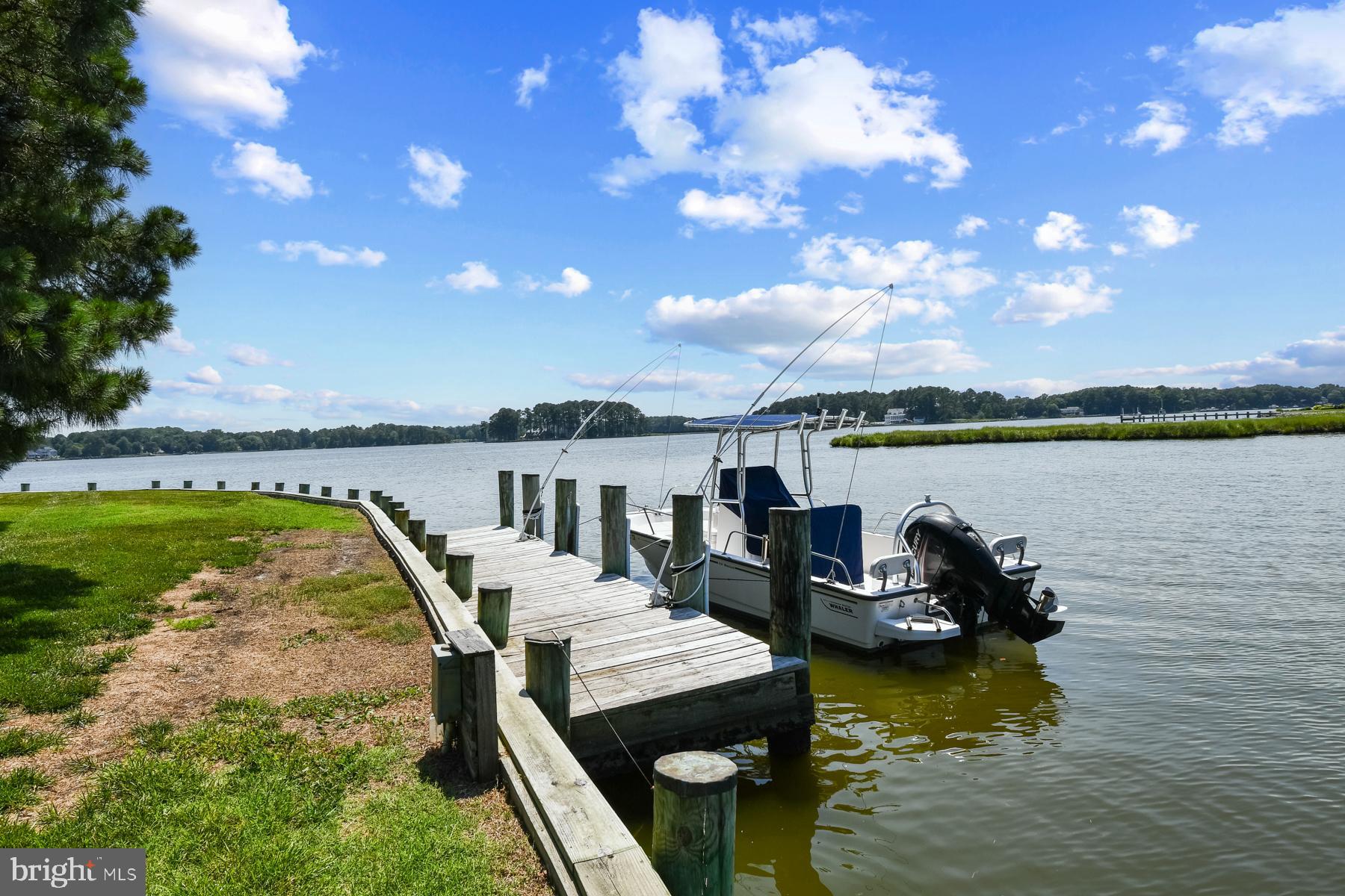 HOLIDAY HARBOR - Residential