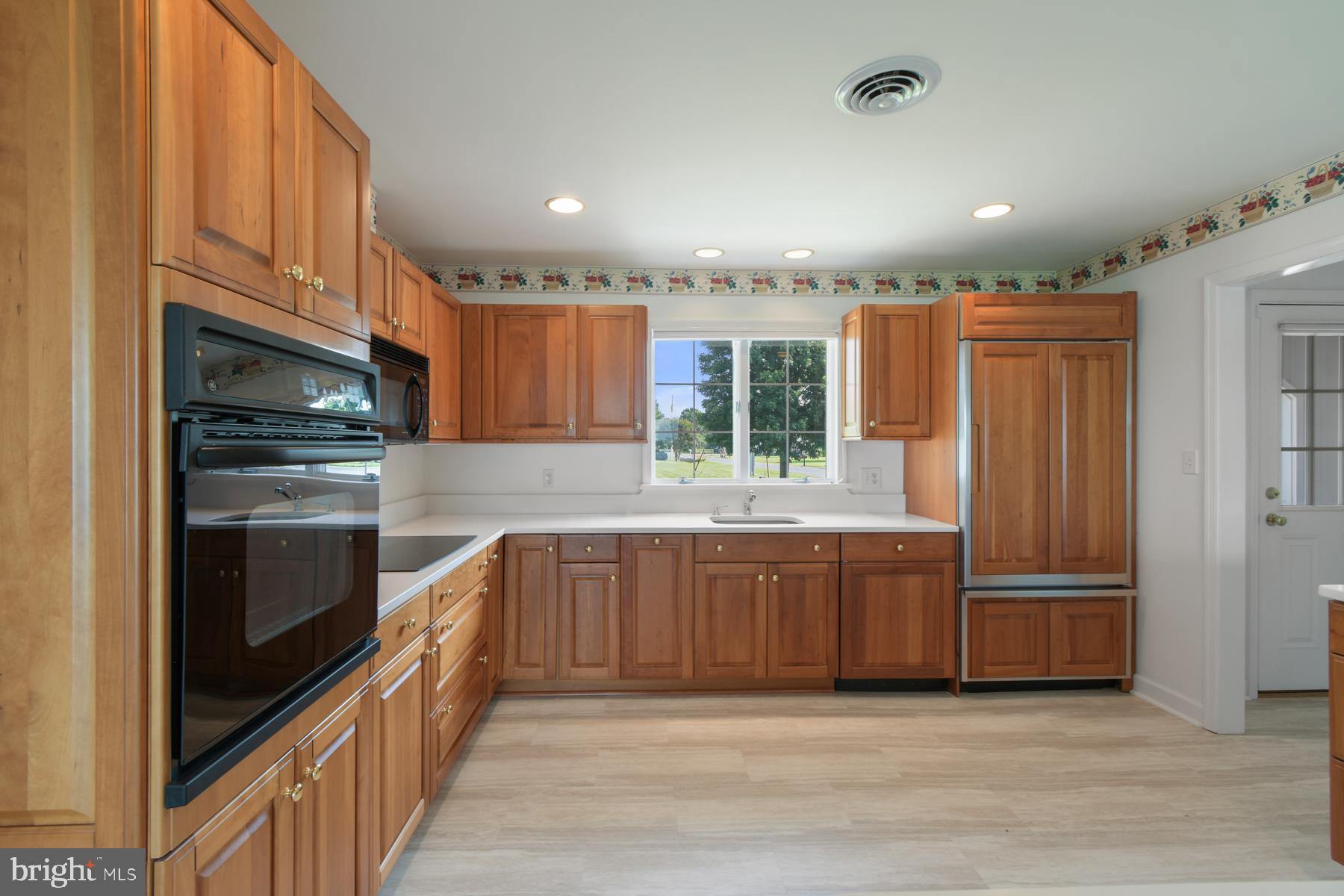 HOLIDAY HARBOR - Residential