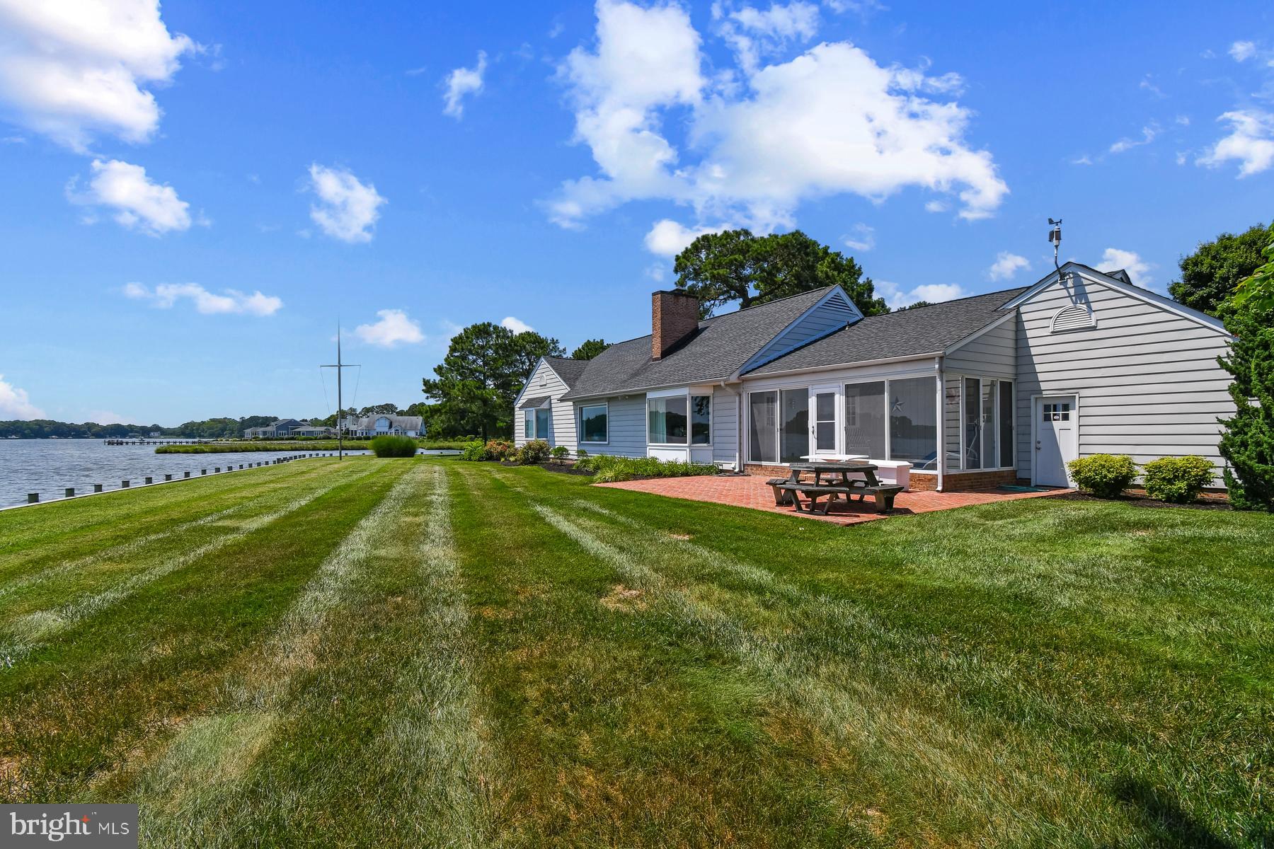 HOLIDAY HARBOR - Residential