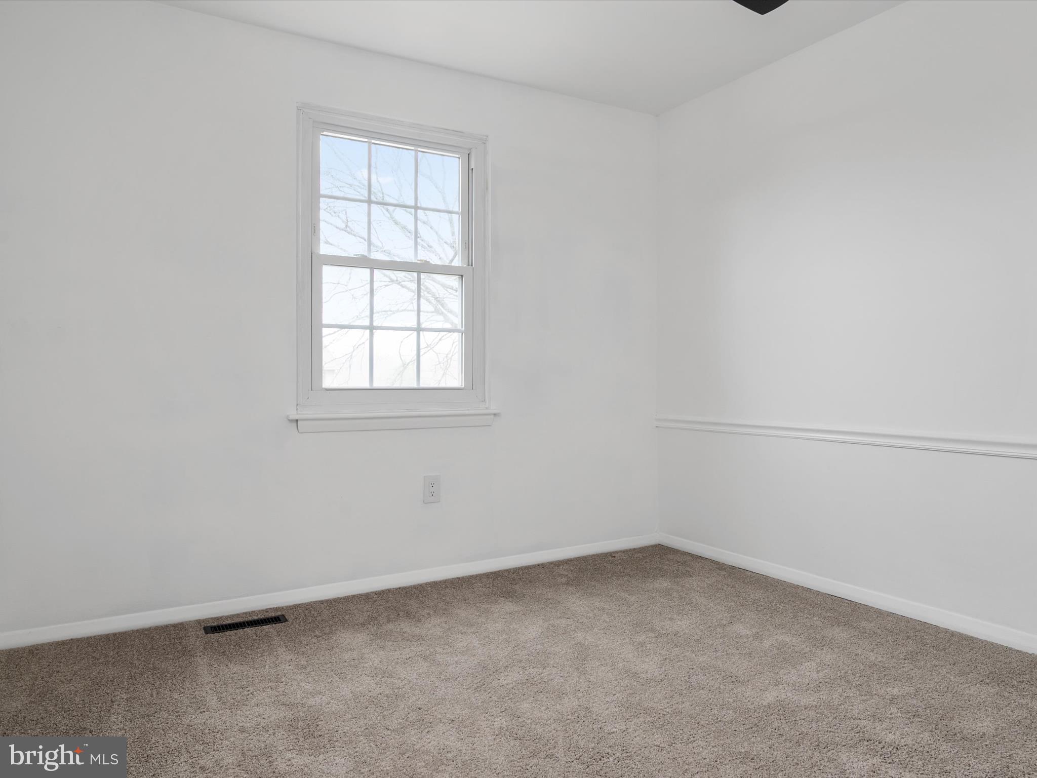 ELIZABETHS LANDING - Residential