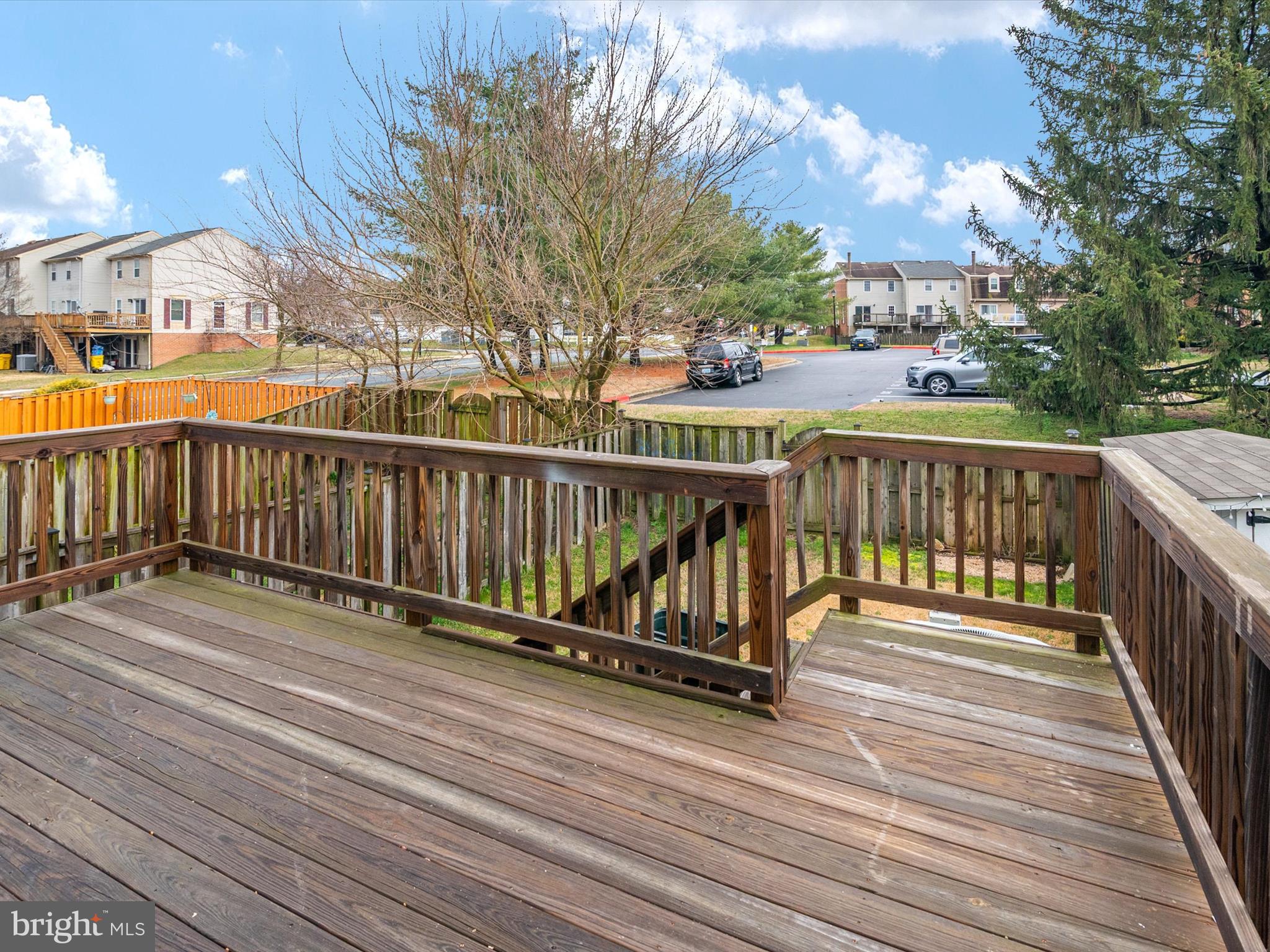 ELIZABETHS LANDING - Residential