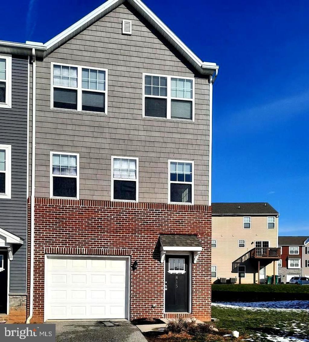 Photo of 815 Schooner Lane, MECHANICSBURG, PA 17050 (MLS # PACB2049372)