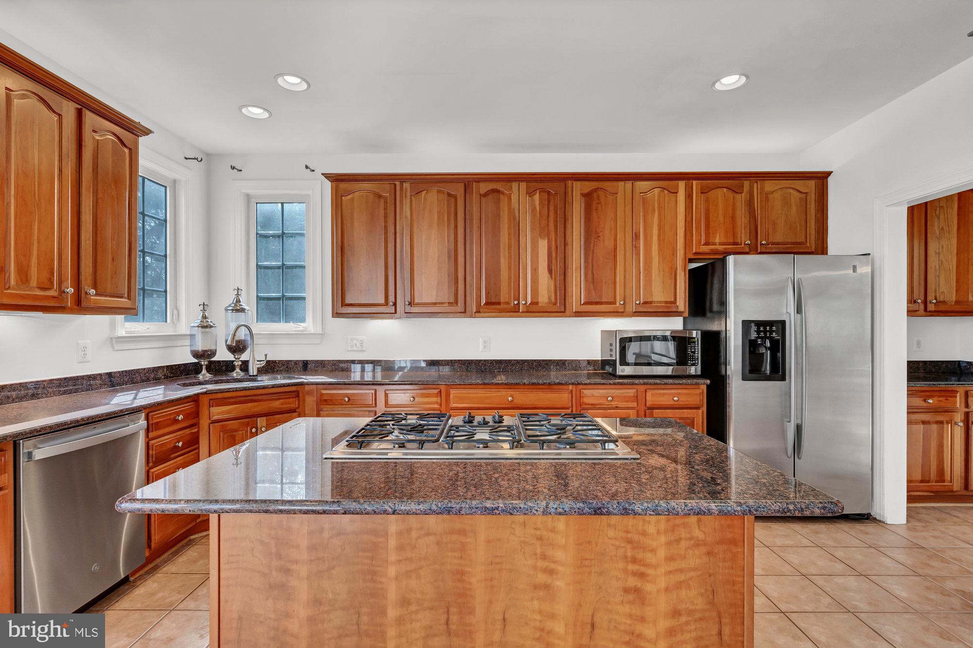 BROADLANDS SOUTH - Residential