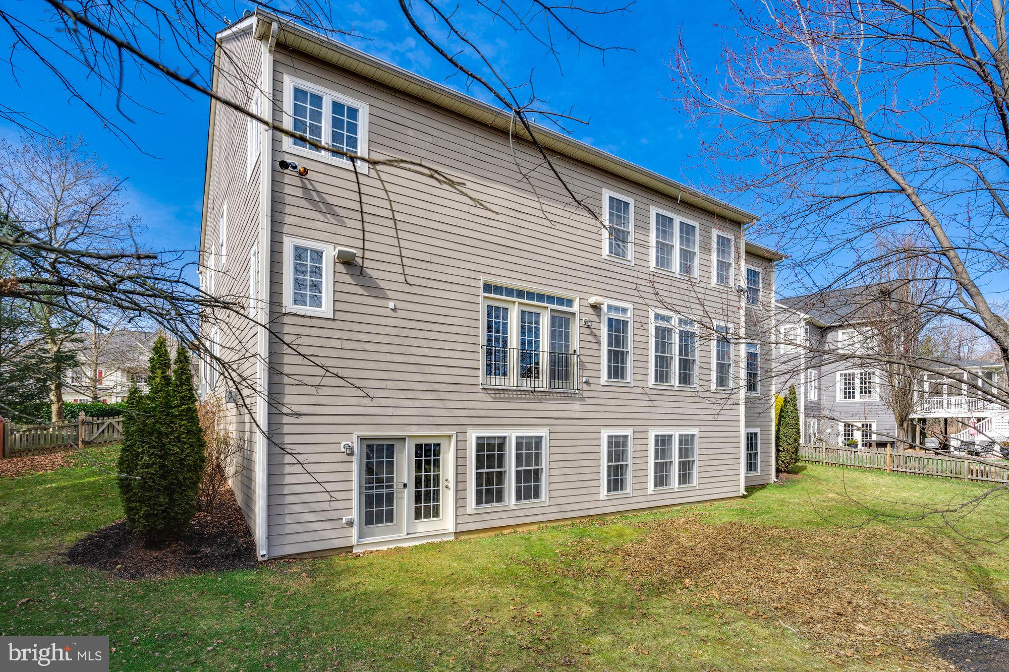 BROADLANDS SOUTH - Residential