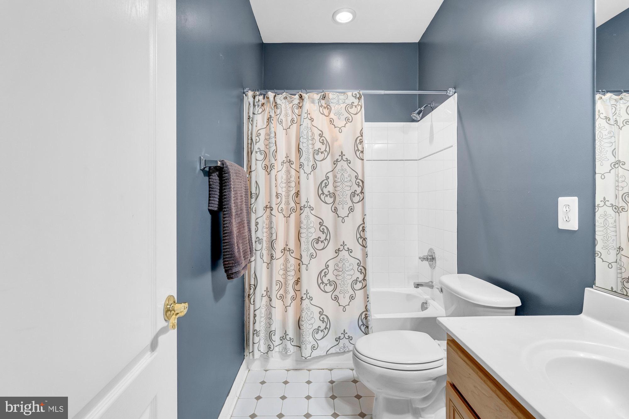 BROADLANDS SOUTH - Residential