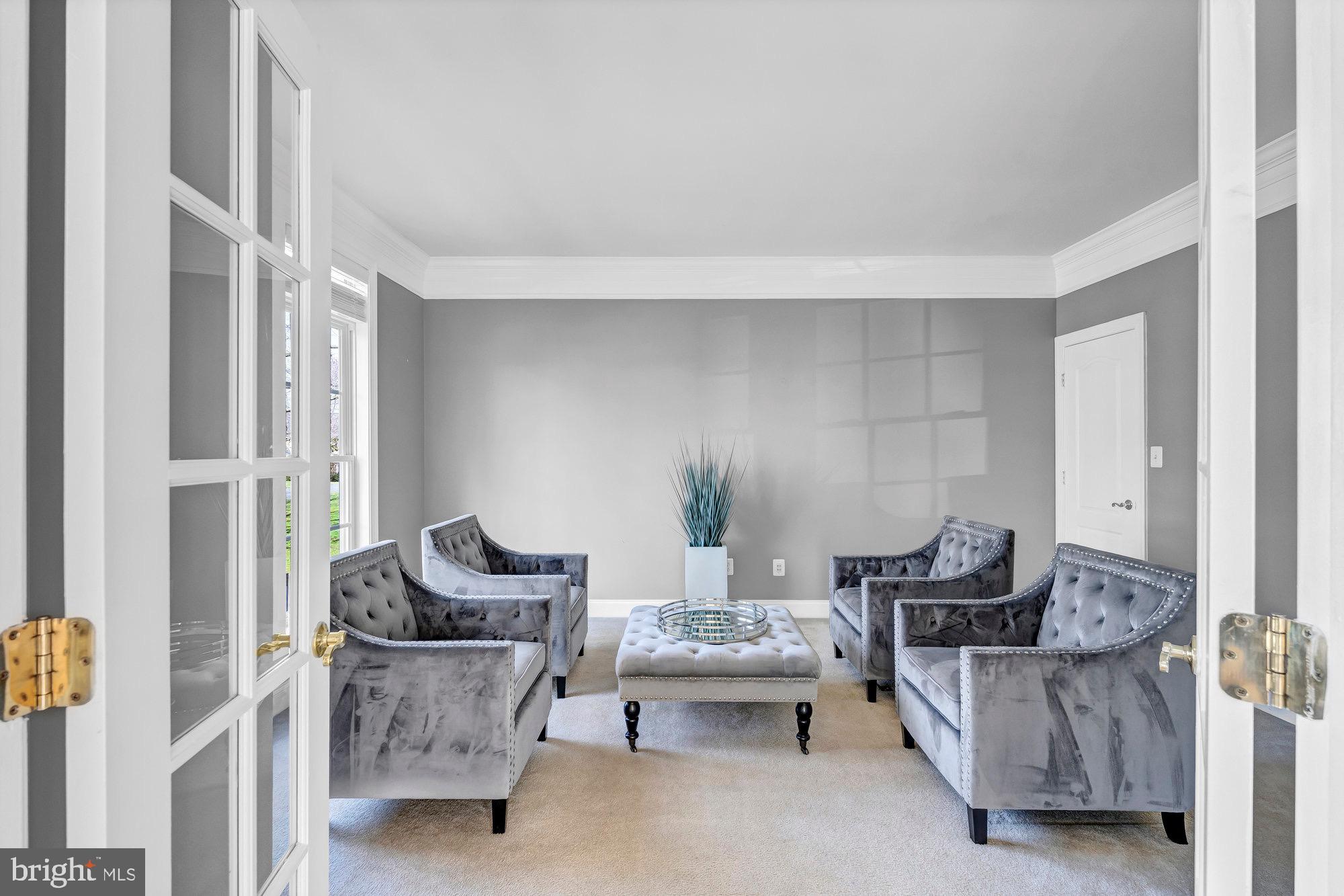 BROADLANDS SOUTH - Residential