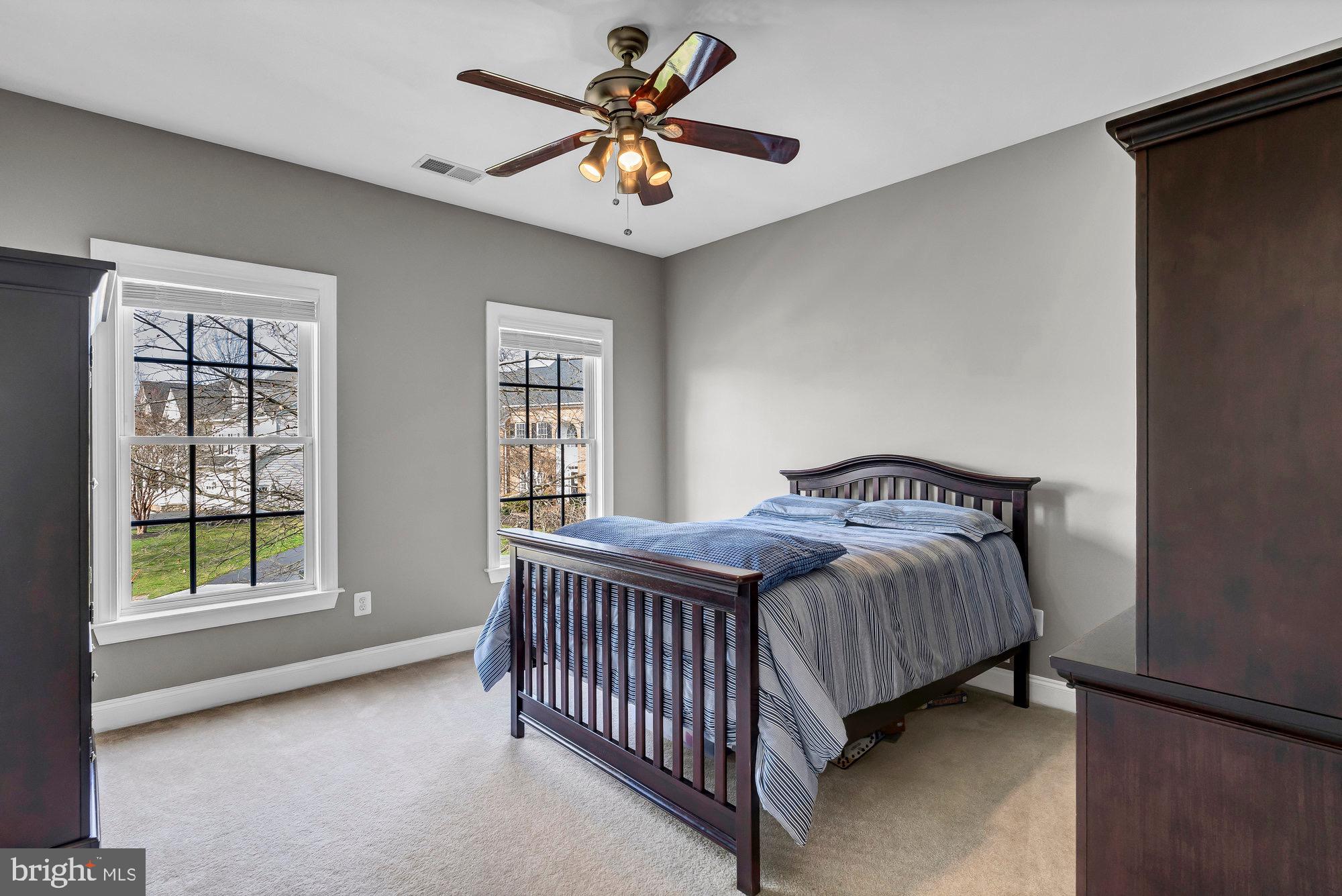 BROADLANDS SOUTH - Residential