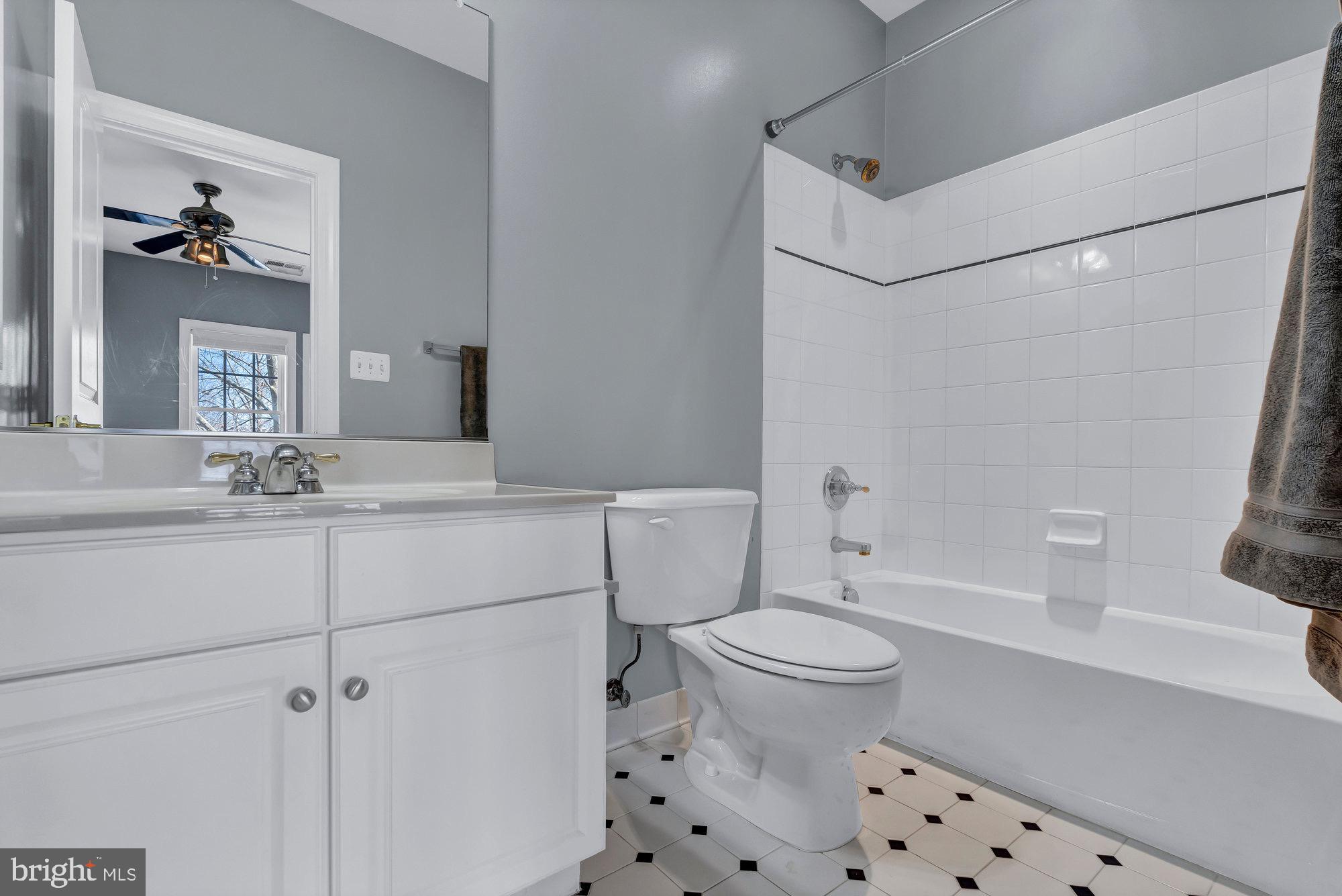 BROADLANDS SOUTH - Residential