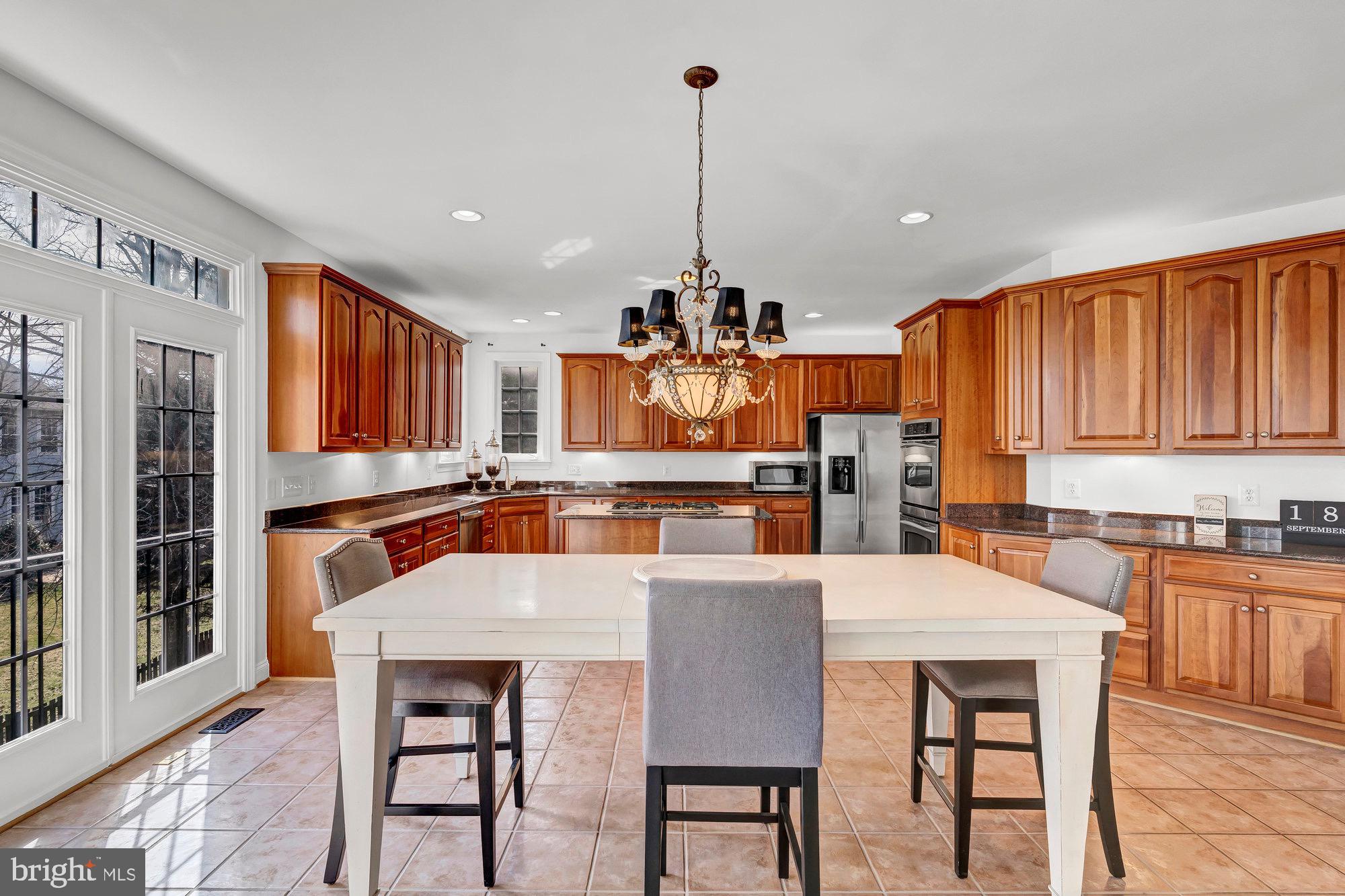 BROADLANDS SOUTH - Residential