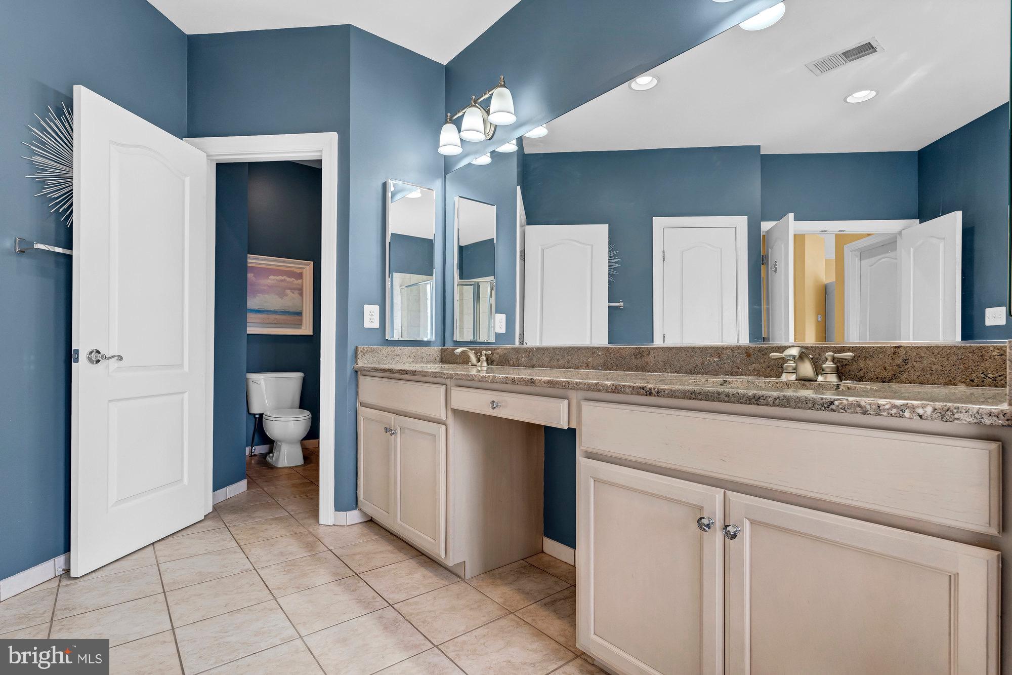 BROADLANDS SOUTH - Residential