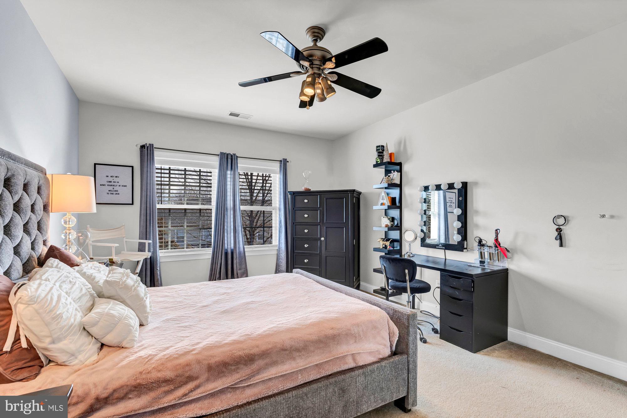 BROADLANDS SOUTH - Residential