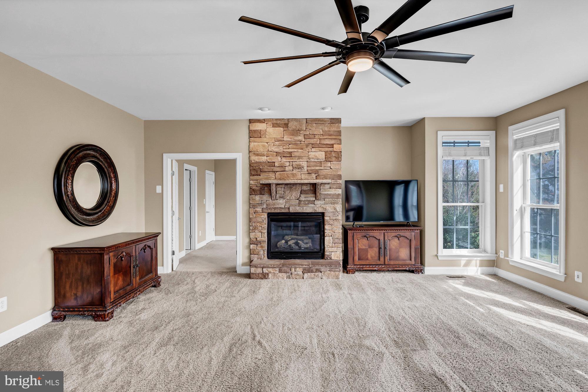 BROADLANDS SOUTH - Residential