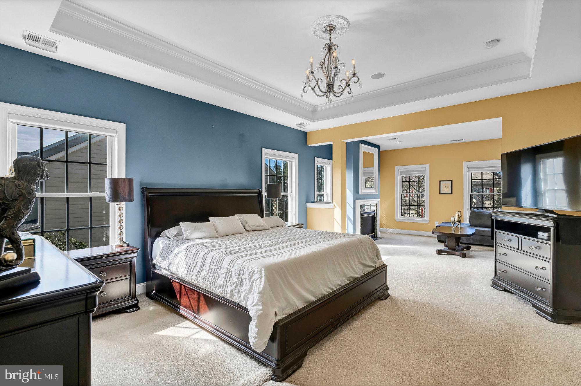 BROADLANDS SOUTH - Residential