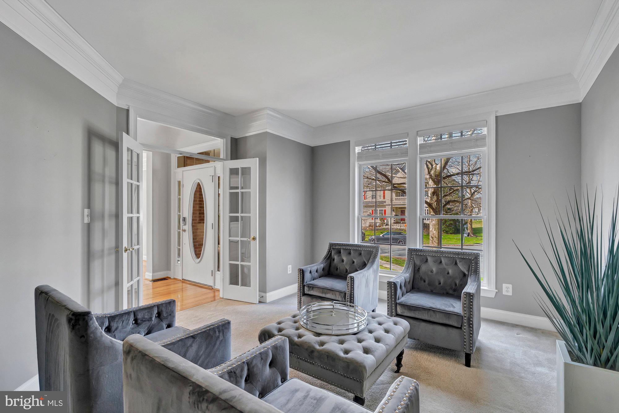 BROADLANDS SOUTH - Residential