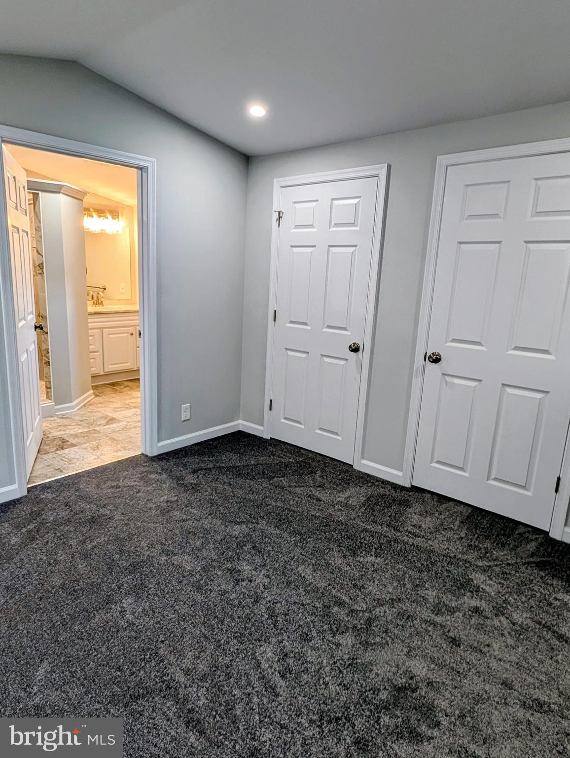 HIDDEN VALLEY ESTATES - Residential