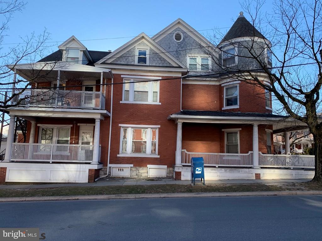 500 & 506 W COLLEGE AVENUE
