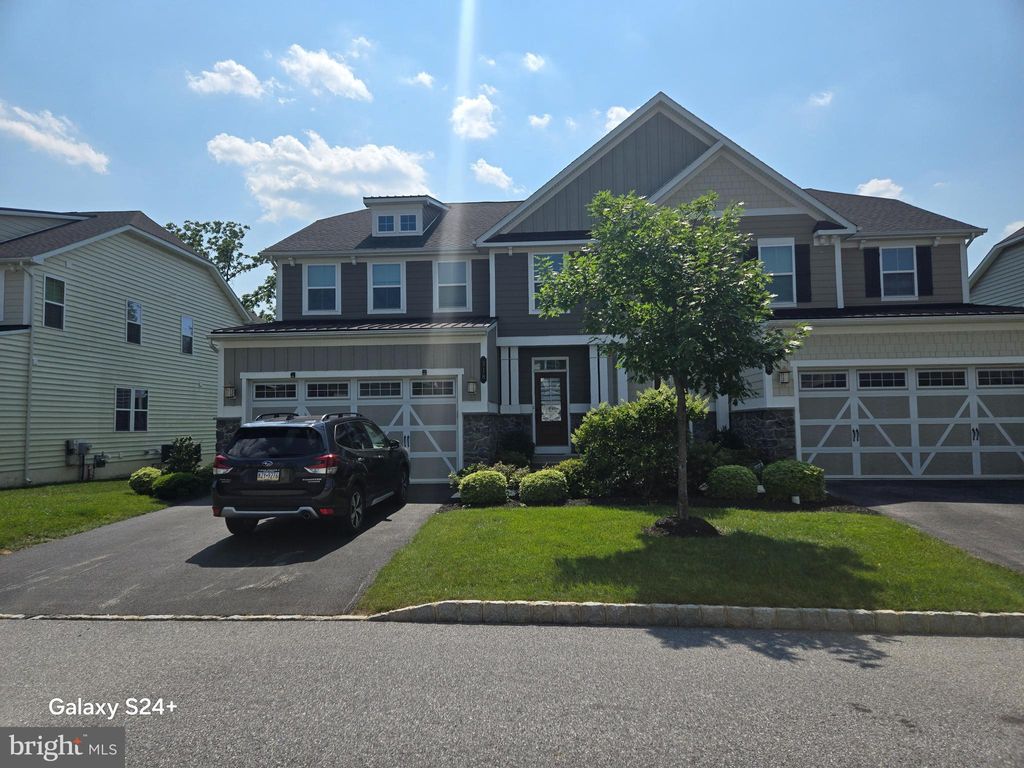 Photo of 318 Quarry Point Road, MALVERN, PA 19355 (MLS # PACT2104026)