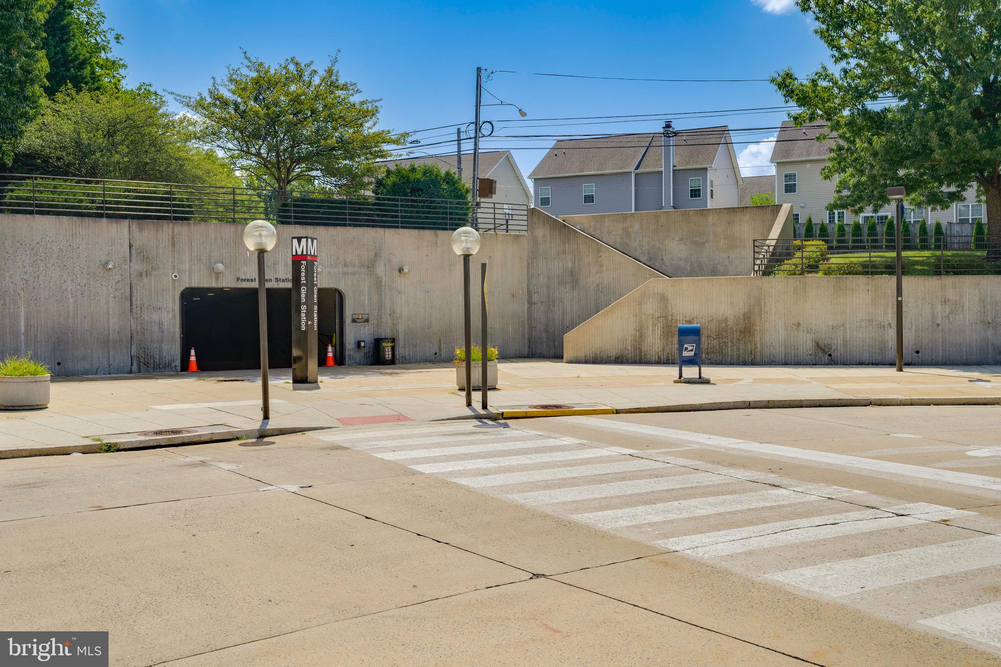 AMERICANA FINMARK - Residential