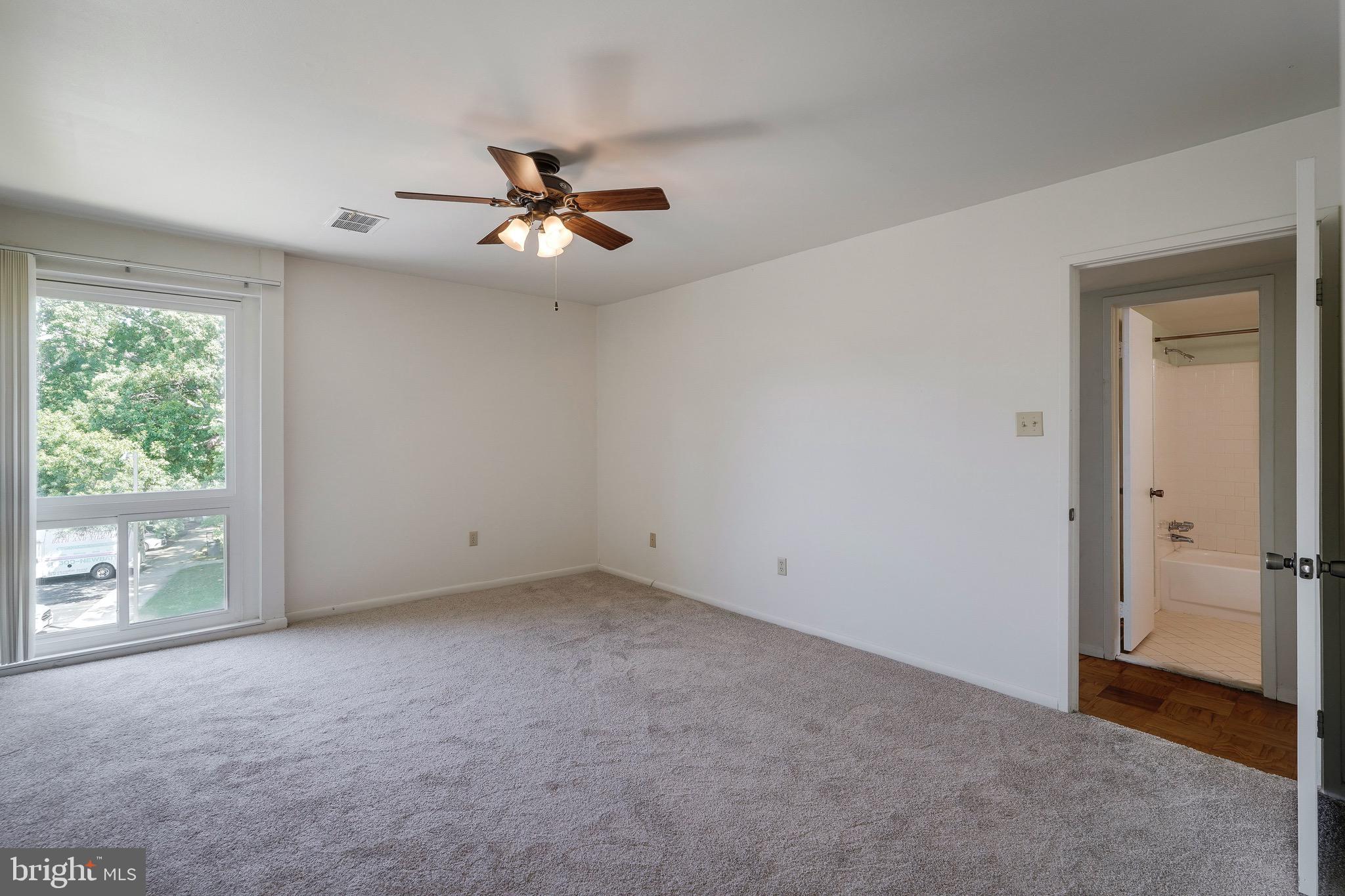 AMERICANA FINMARK - Residential