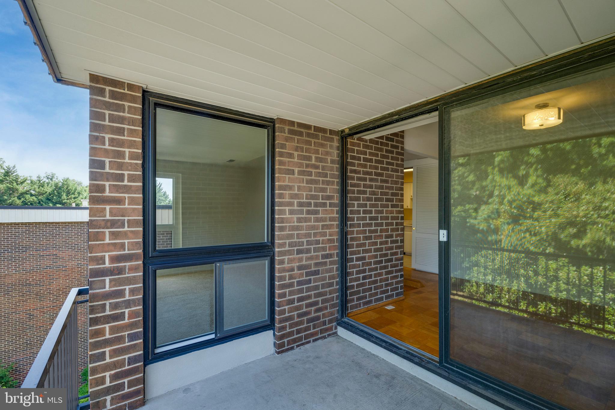 AMERICANA FINMARK - Residential