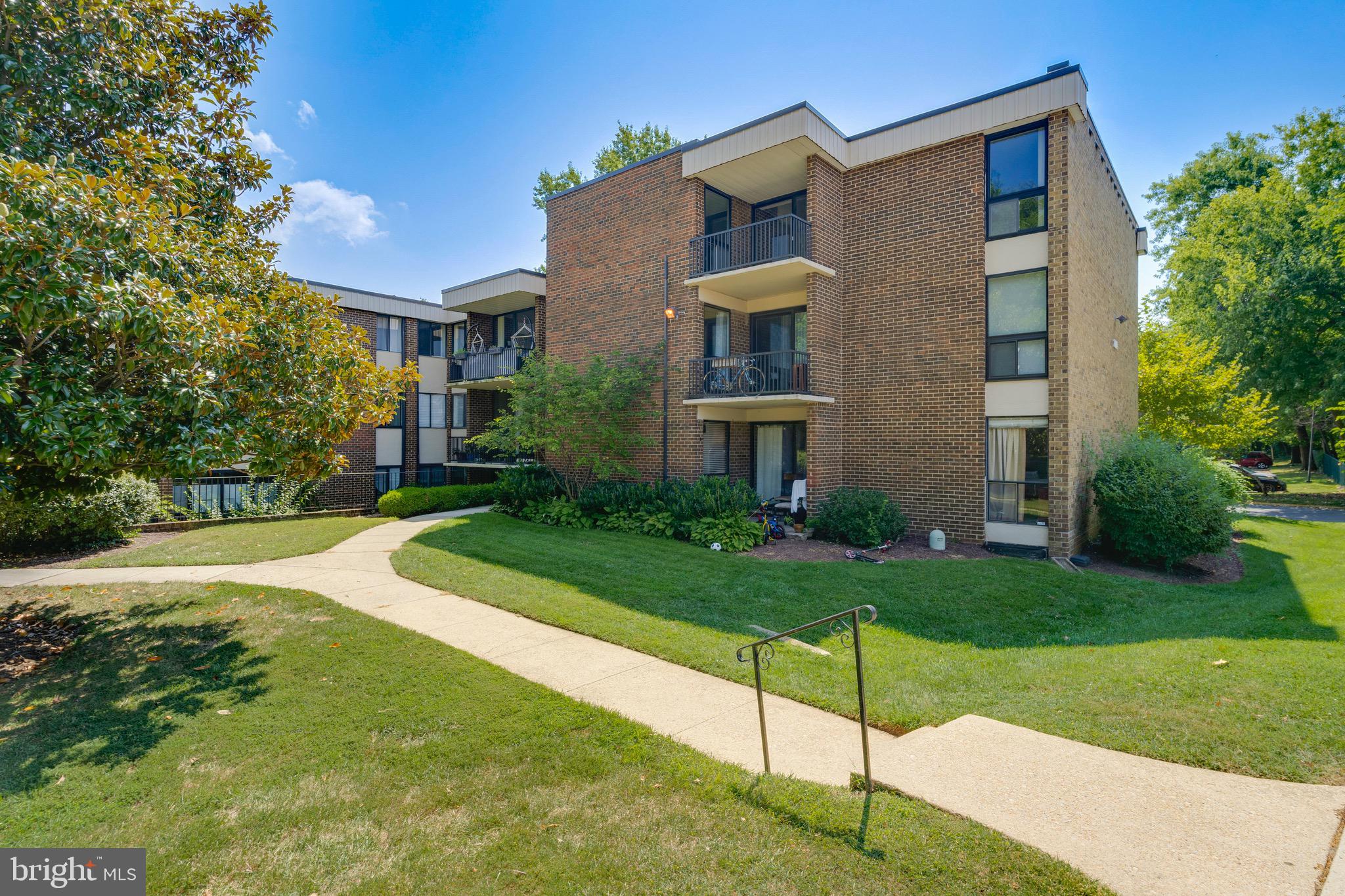 AMERICANA FINMARK - Residential