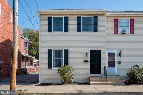 Photo of 155 S 4TH ST, COLUMBIA, PA 17512 (MLS # PALA2040806)