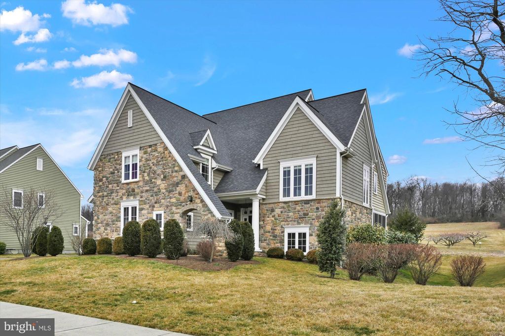 Photo of 519 E DELP RD, LANCASTER, PA 17601 (MLS # PALA2031564)