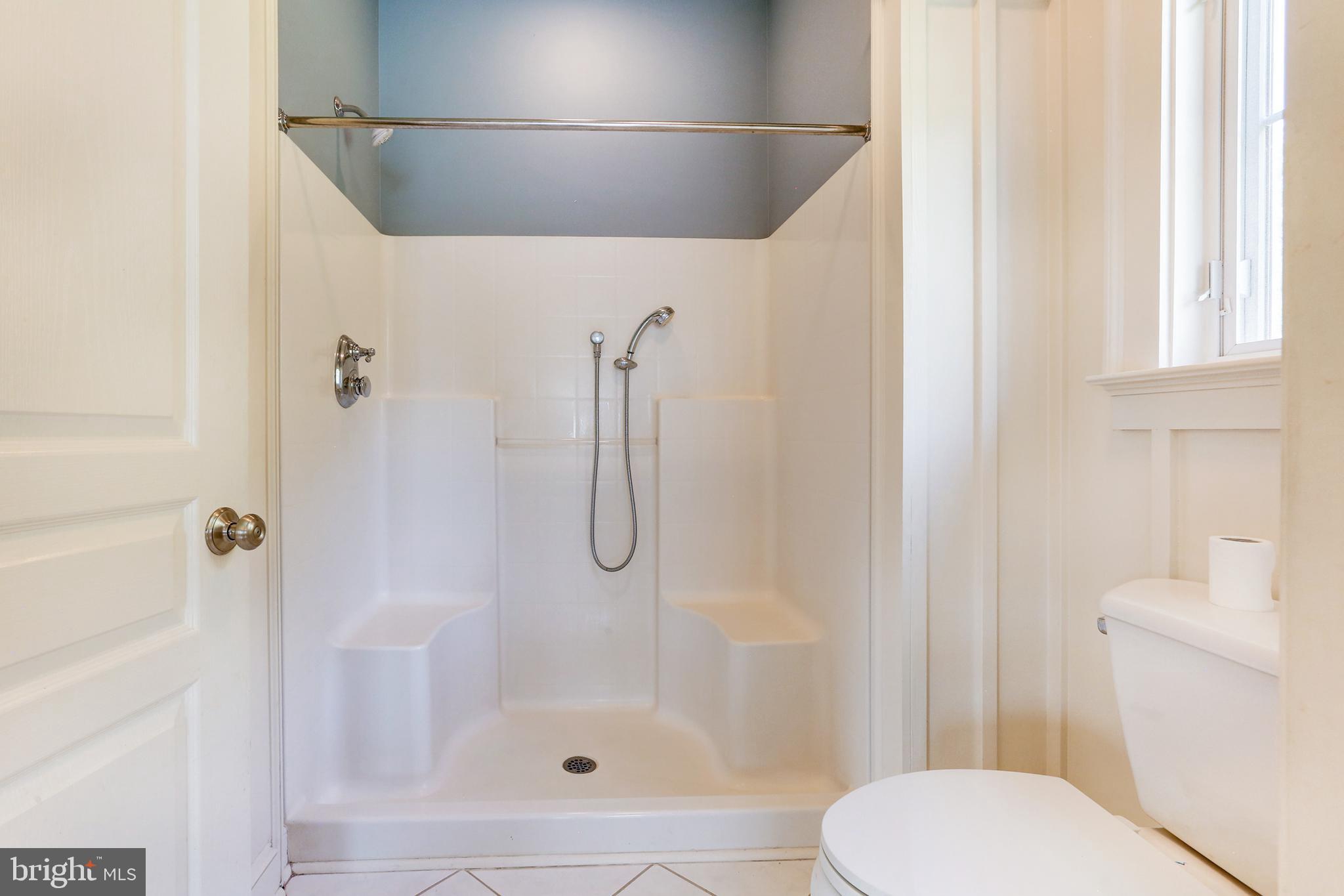 THE WATERS AT LAKE ANNA - Residential