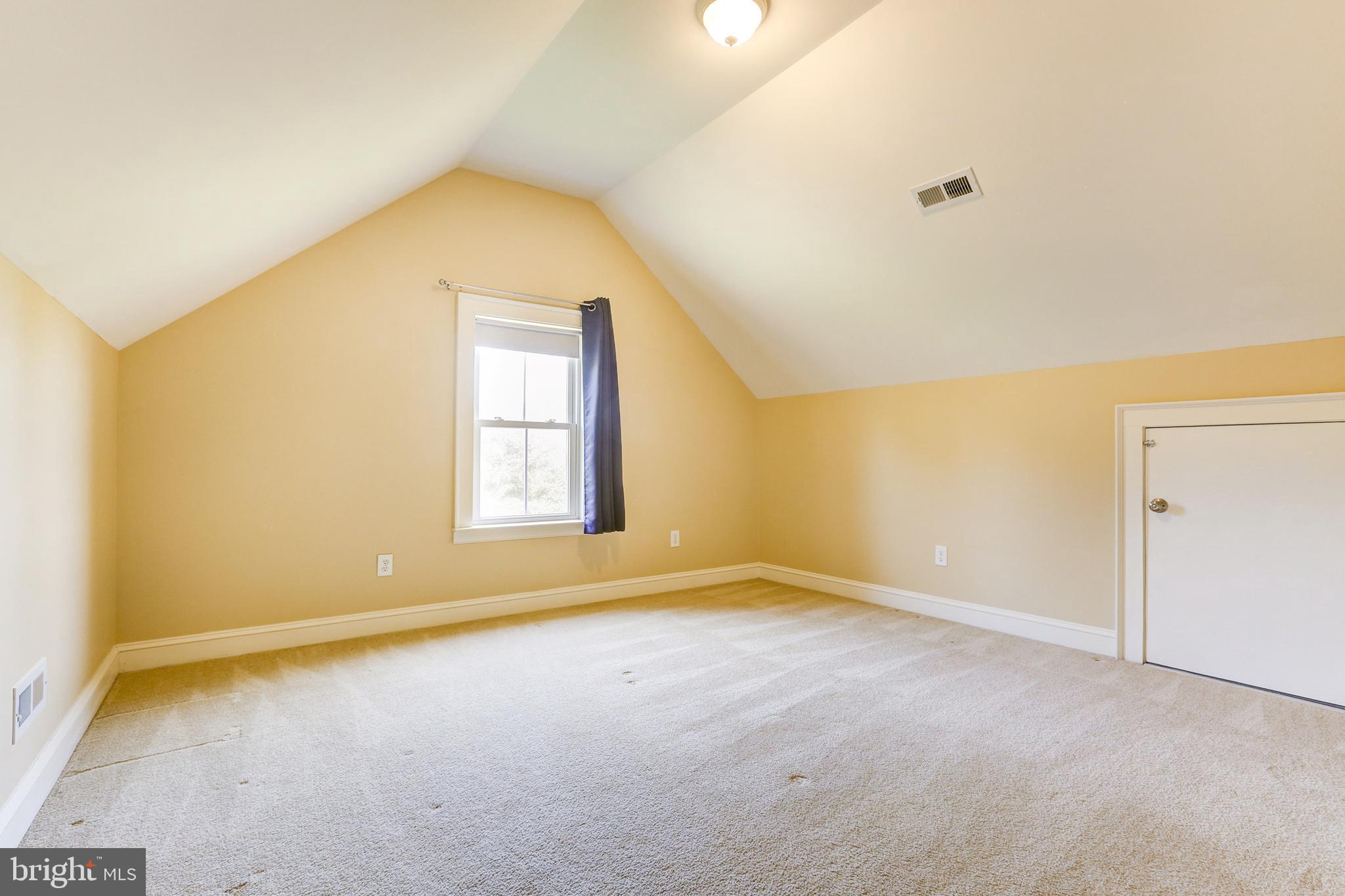 THE WATERS AT LAKE ANNA - Residential