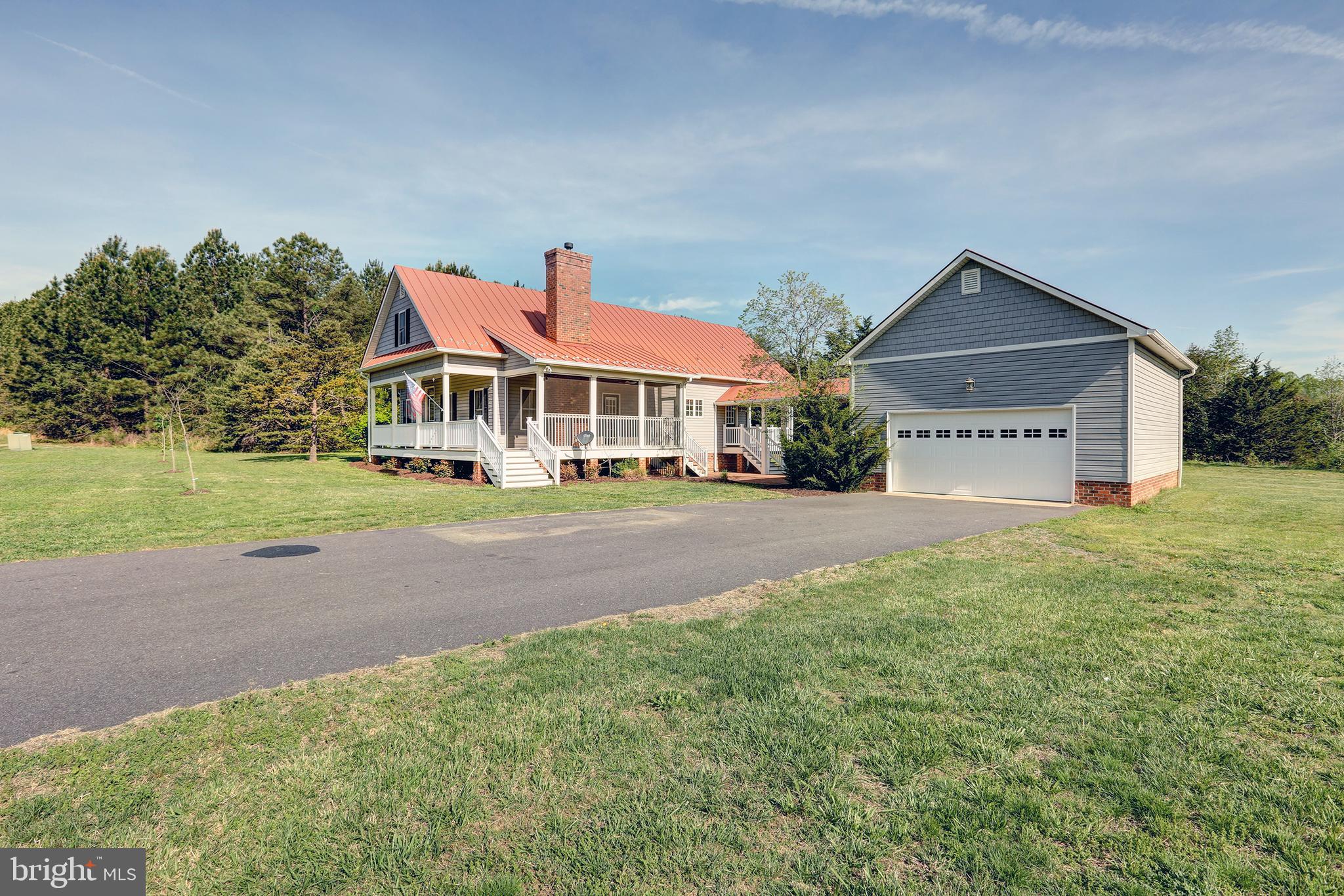THE WATERS AT LAKE ANNA - Residential